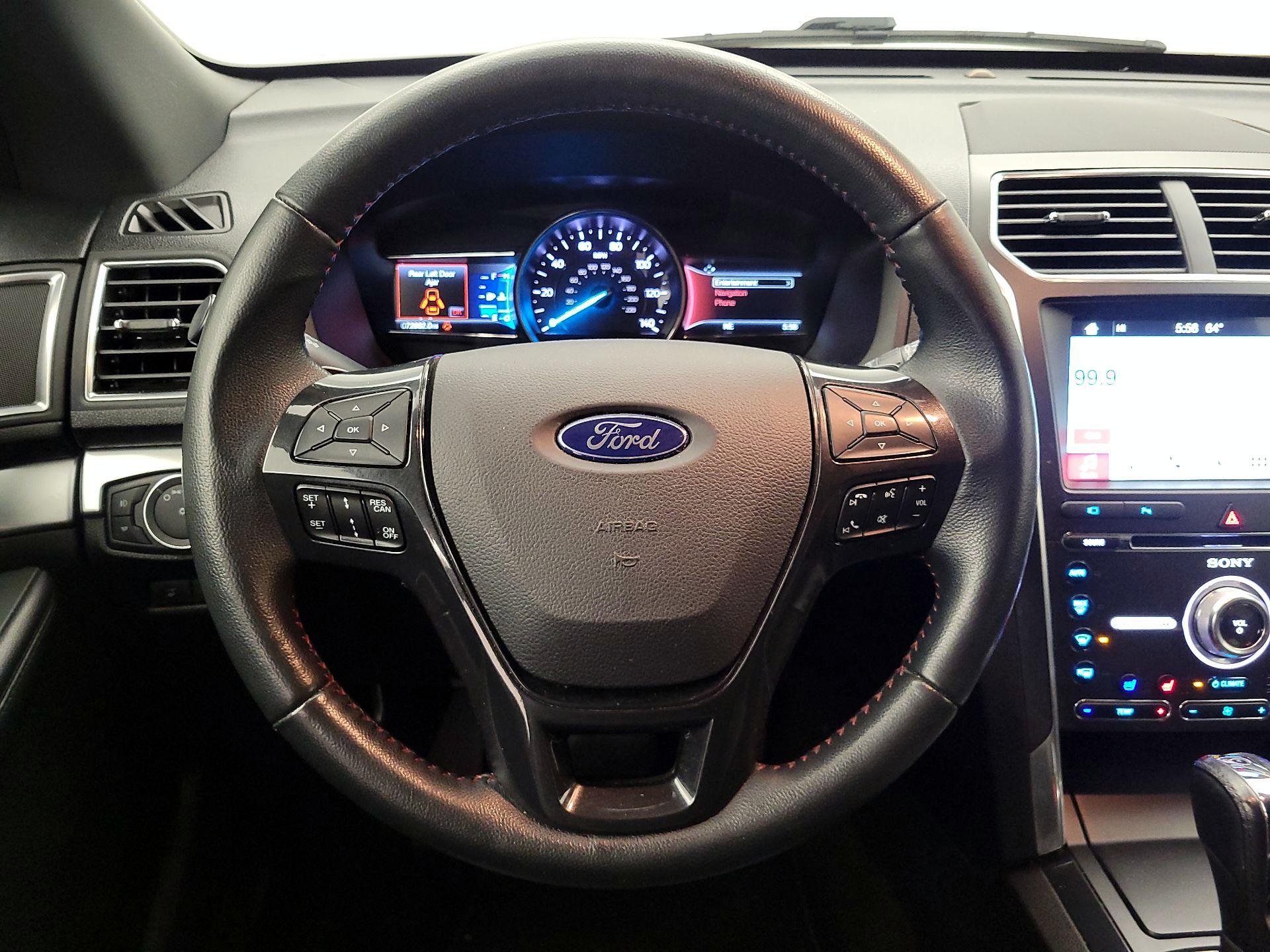 Thumbnail: 2018 Ford Explorer - 10