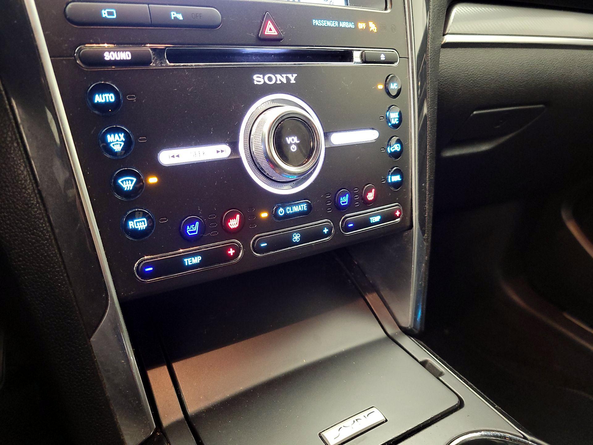 Thumbnail: 2018 Ford Explorer - 16