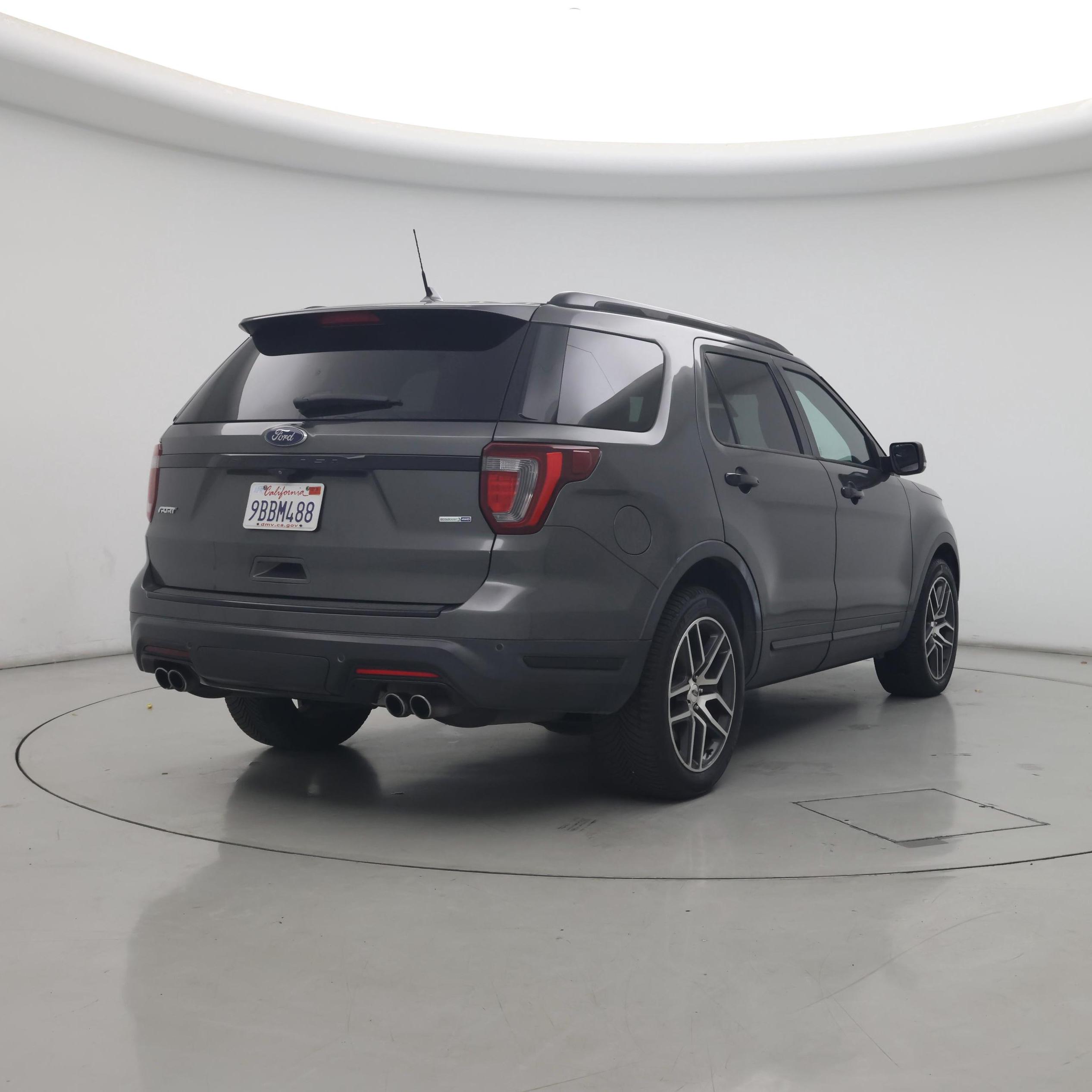 Thumbnail: 2018 Ford Explorer - 8