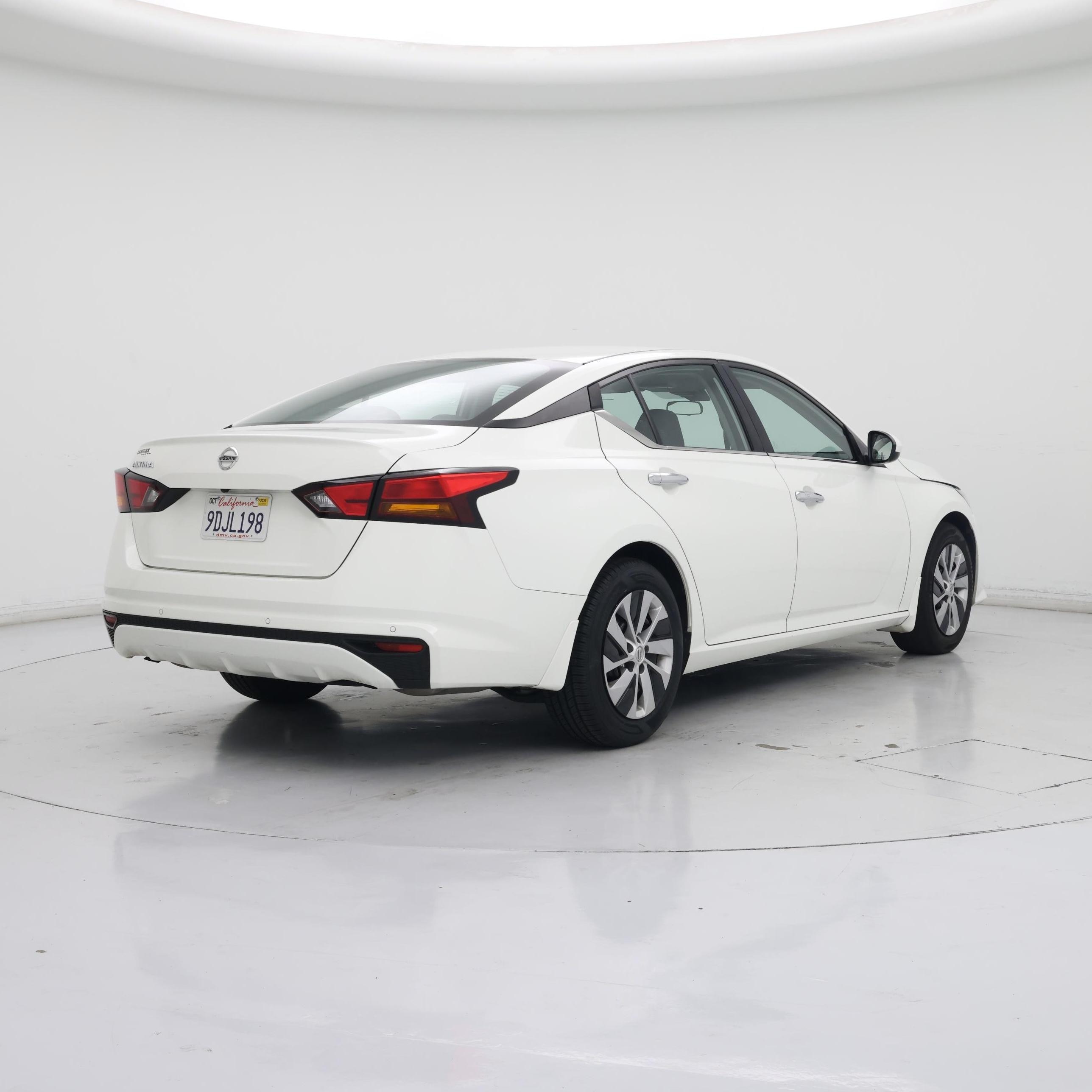 Thumbnail: 2022 Nissan Altima - 8