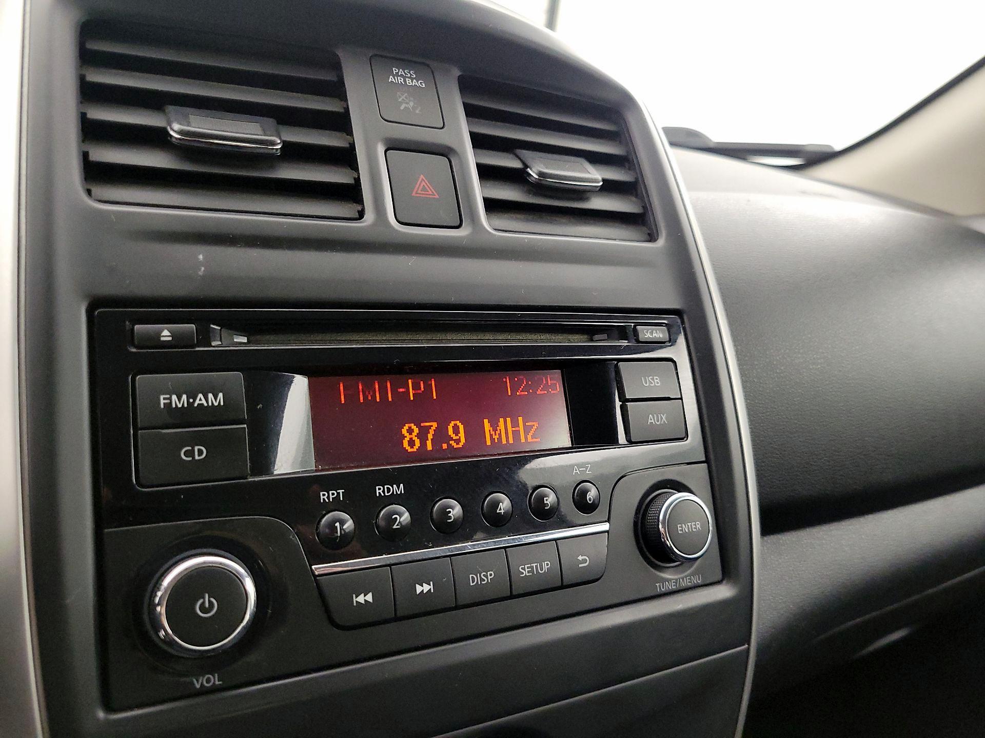 Thumbnail: 2016 Nissan Versa - 14
