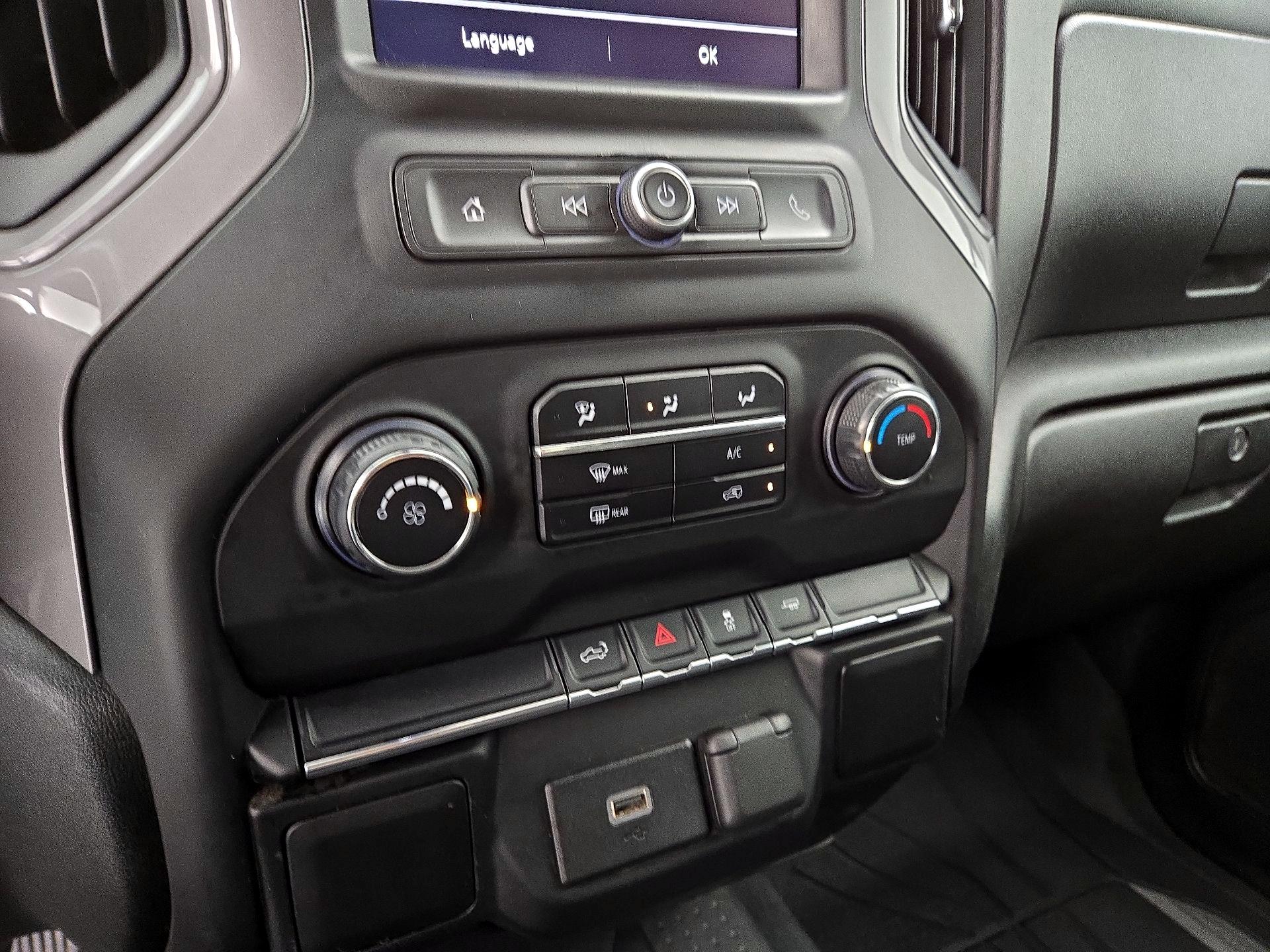 Thumbnail: 2020 Chevrolet Silverado 1500 - 16