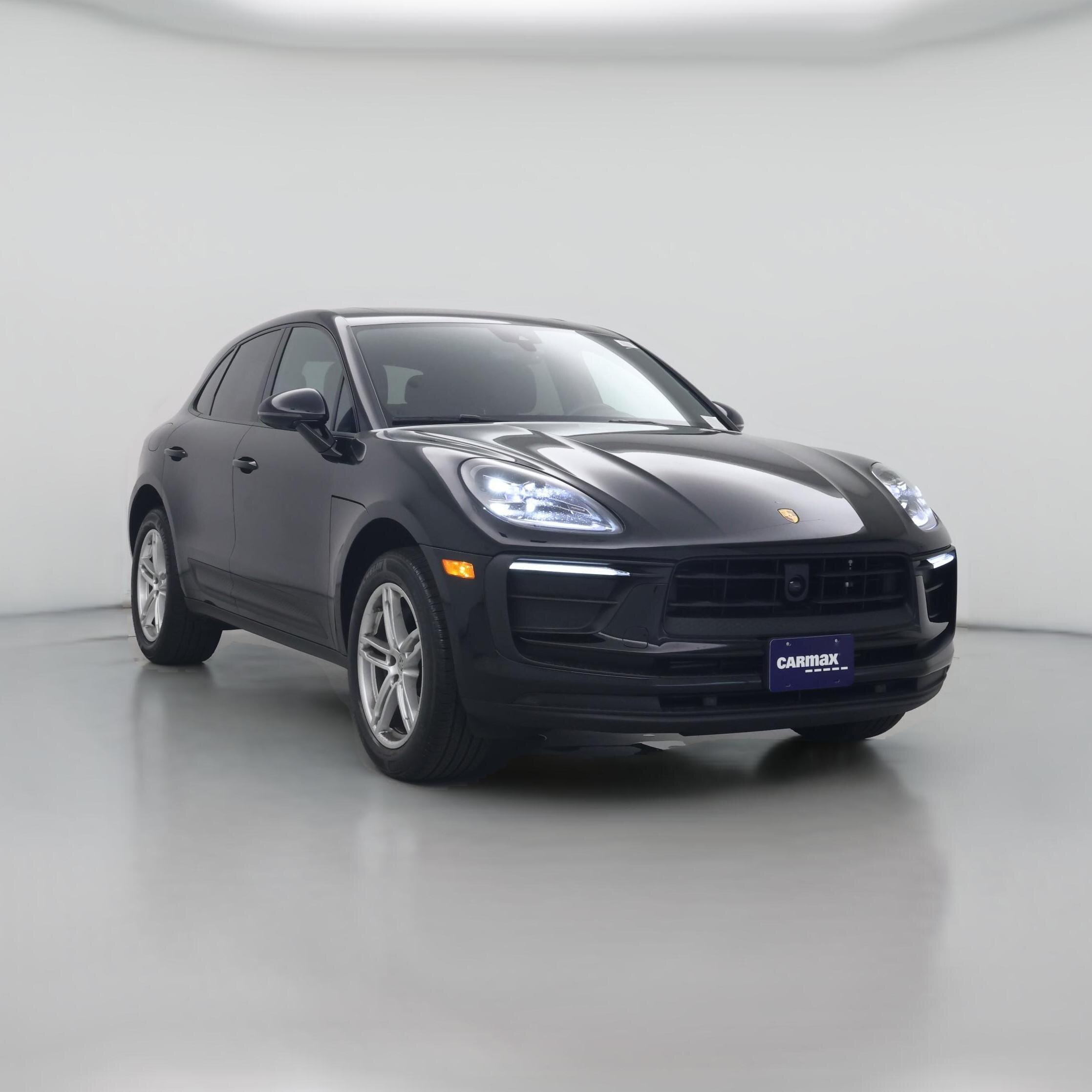 Thumbnail: 2024 Porsche Macan - 1