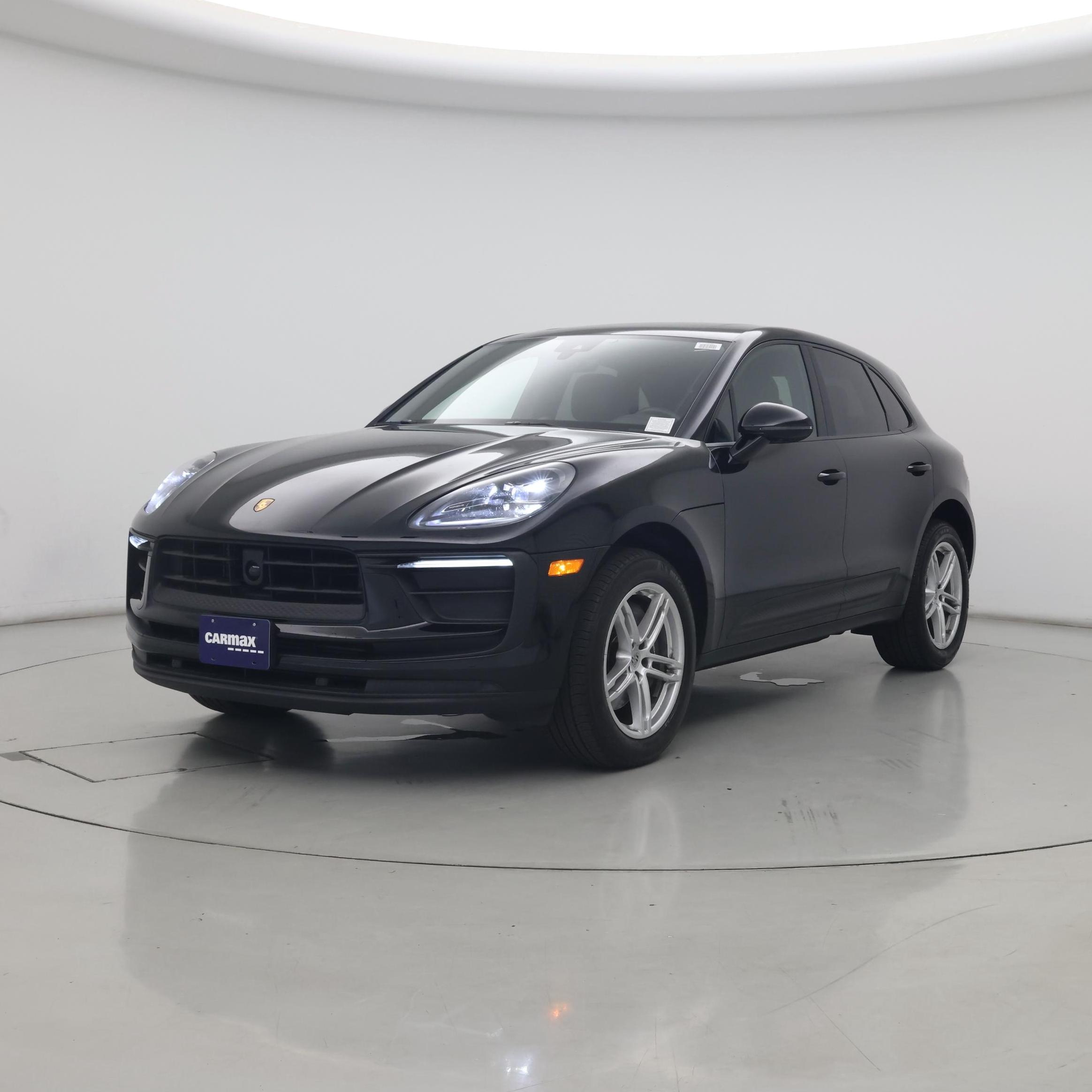 Thumbnail: 2024 Porsche Macan - 4
