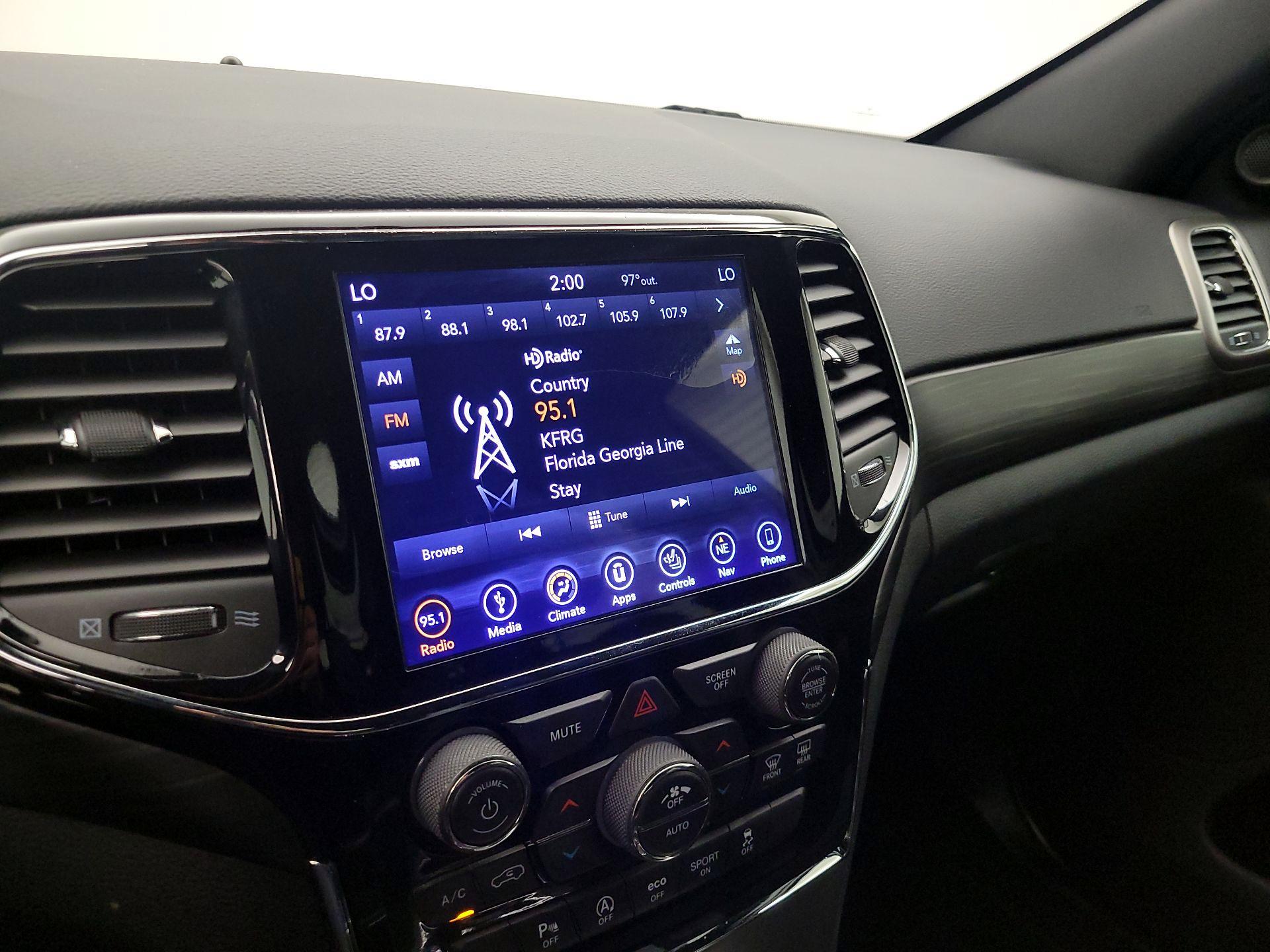 Thumbnail: 2019 Jeep Grand Cherokee - 15