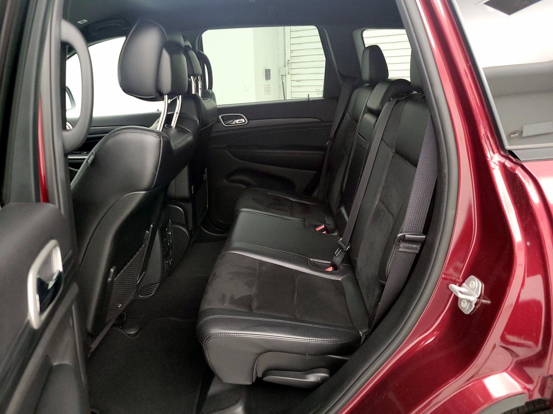 Thumbnail: 2019 Jeep Grand Cherokee - 19