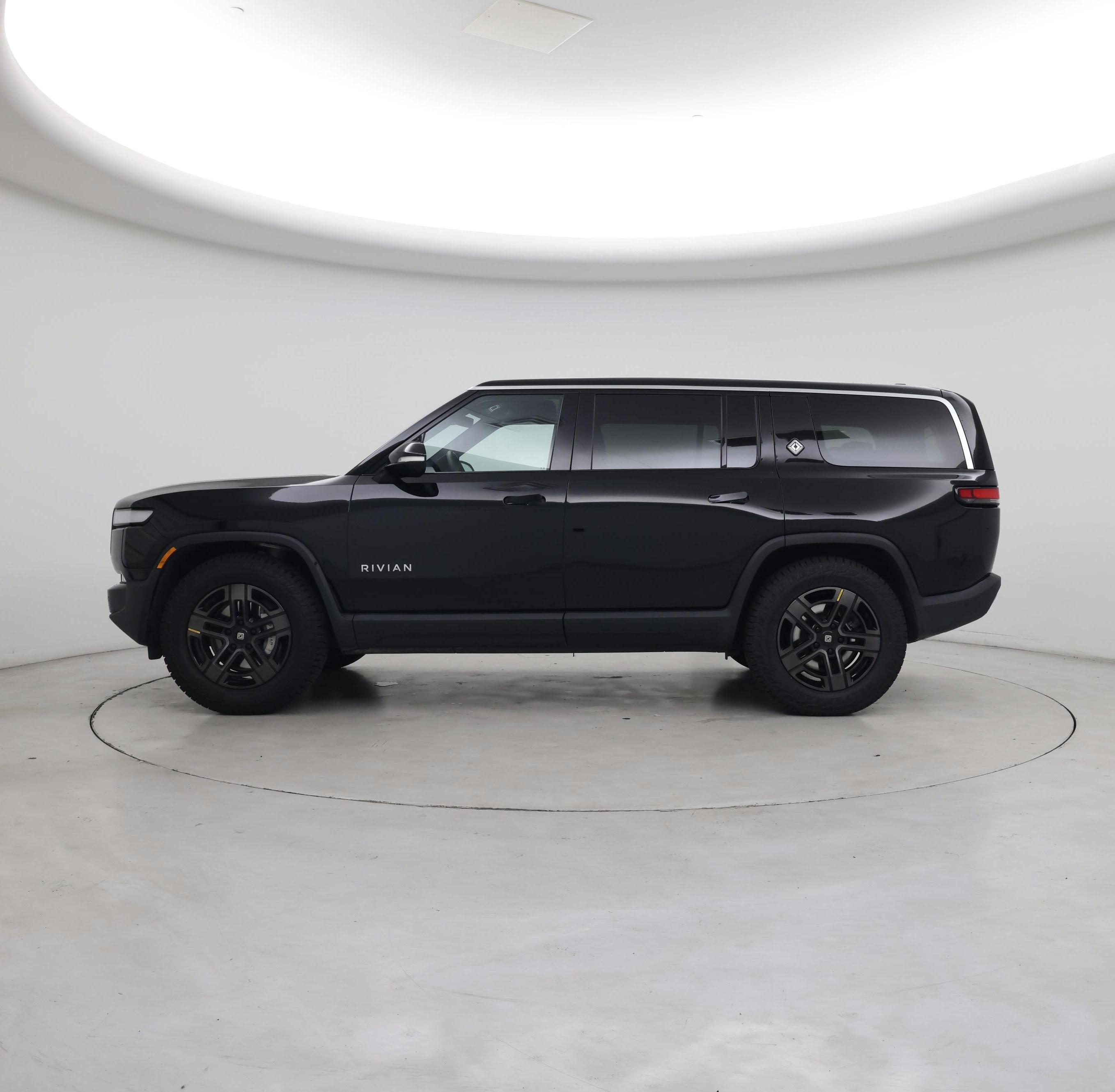 Thumbnail: 2024 Rivian R1S - 3