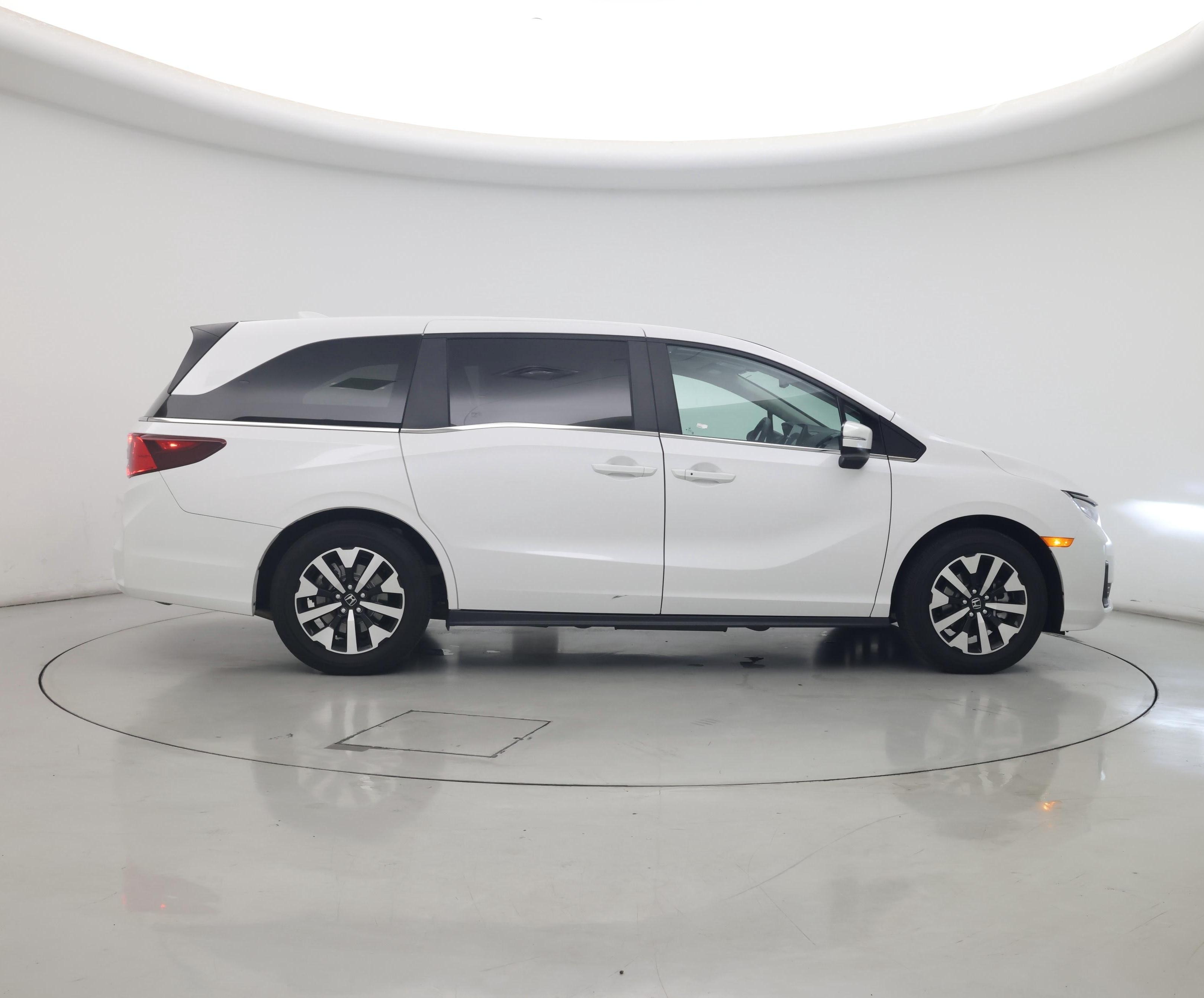 Thumbnail: 2025 Honda Odyssey - 7