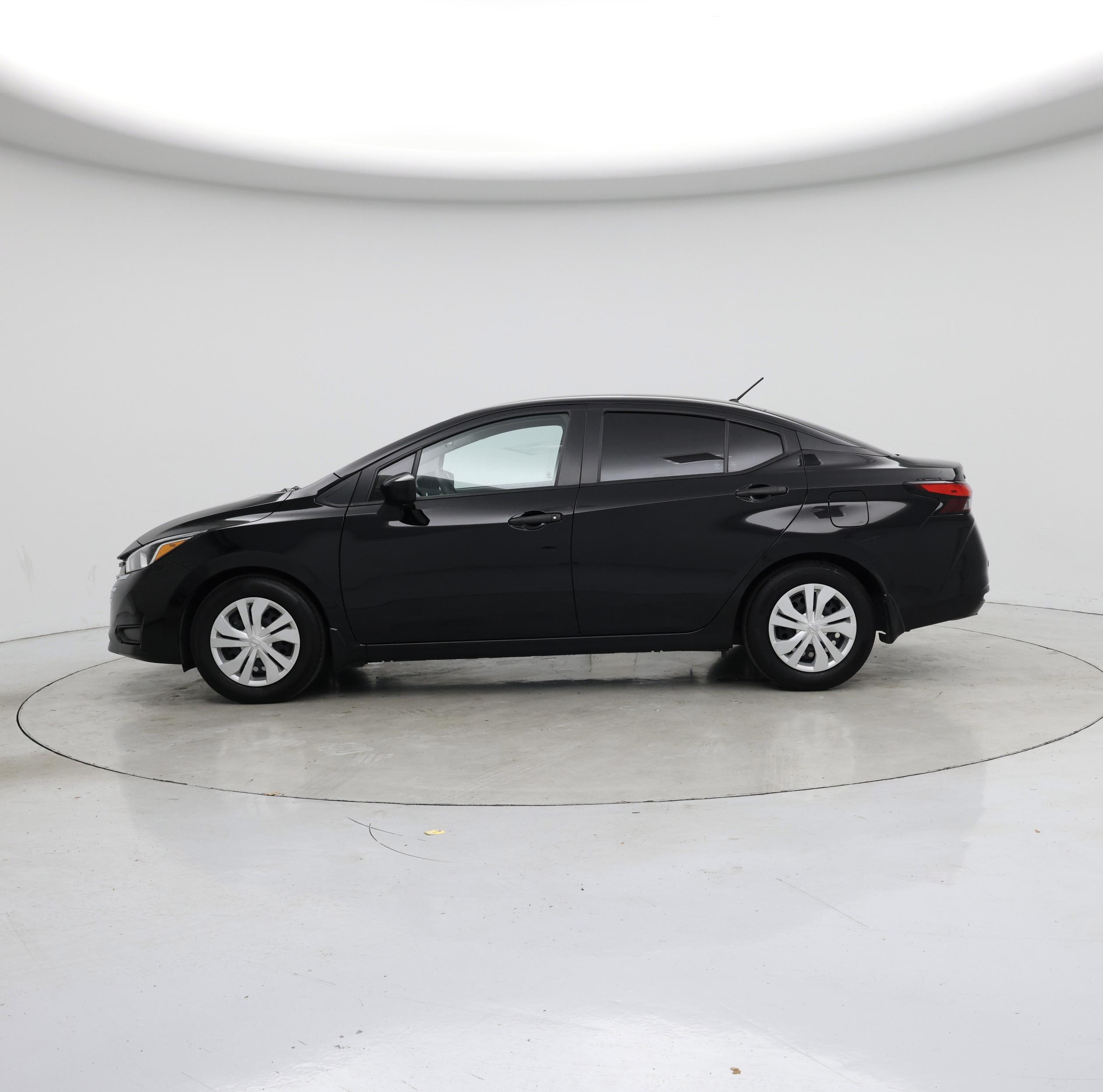 Thumbnail: 2024 Nissan Versa - 3