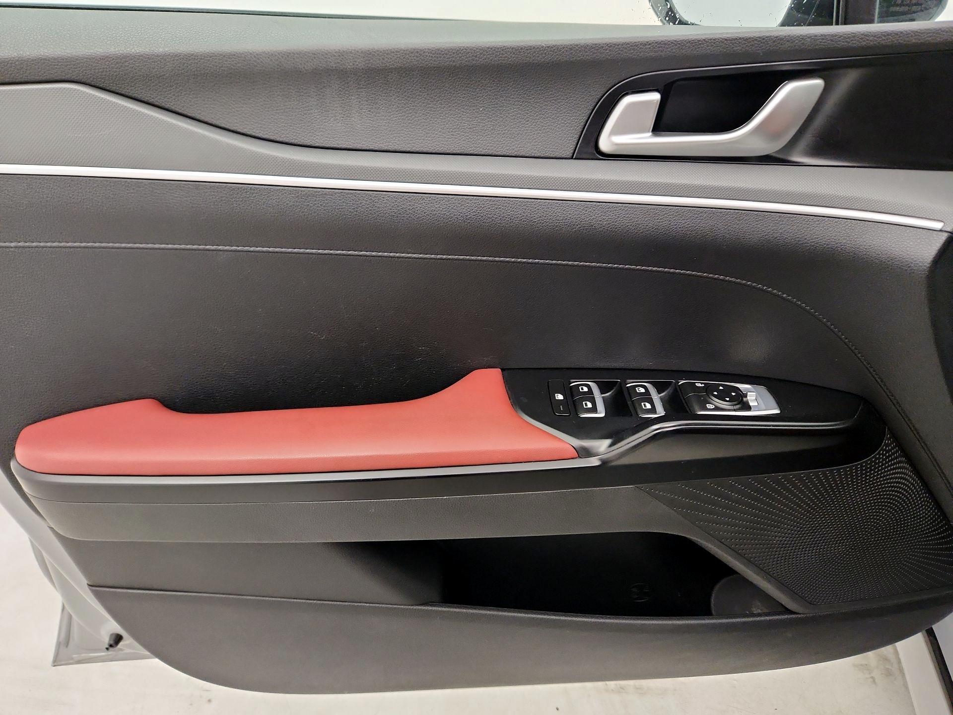 Thumbnail: 2023 Kia K5 - 12