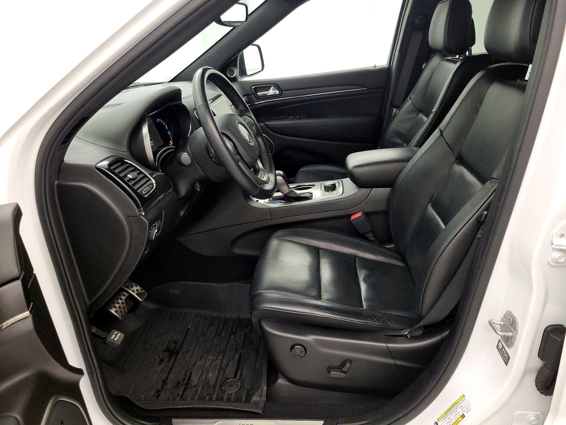 Thumbnail: 2021 Jeep Grand Cherokee - 11