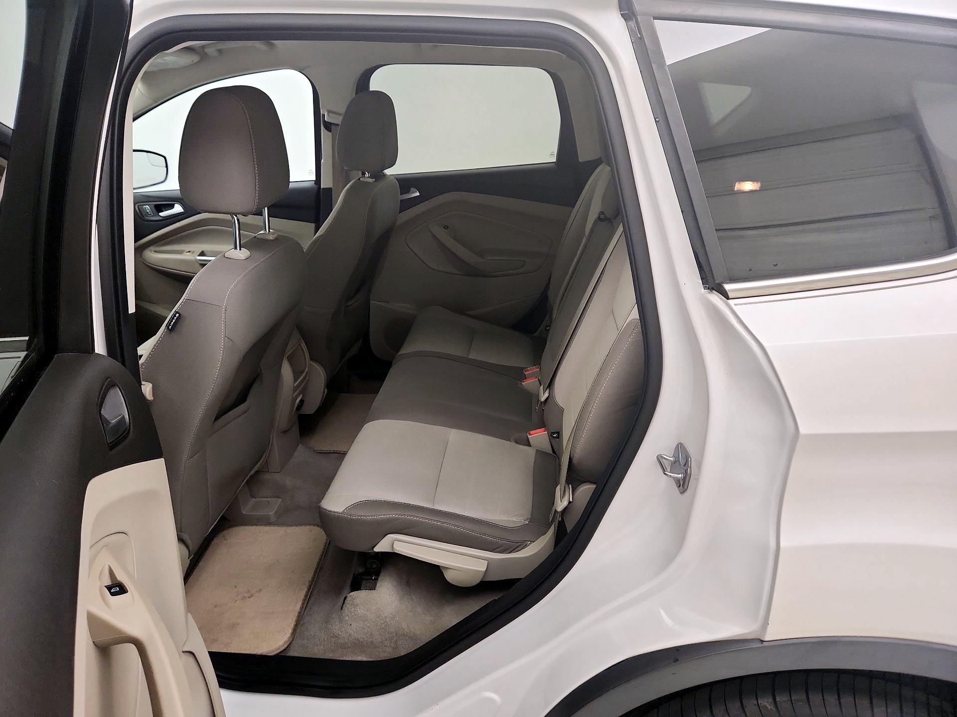 Thumbnail: 2015 Ford Escape - 19
