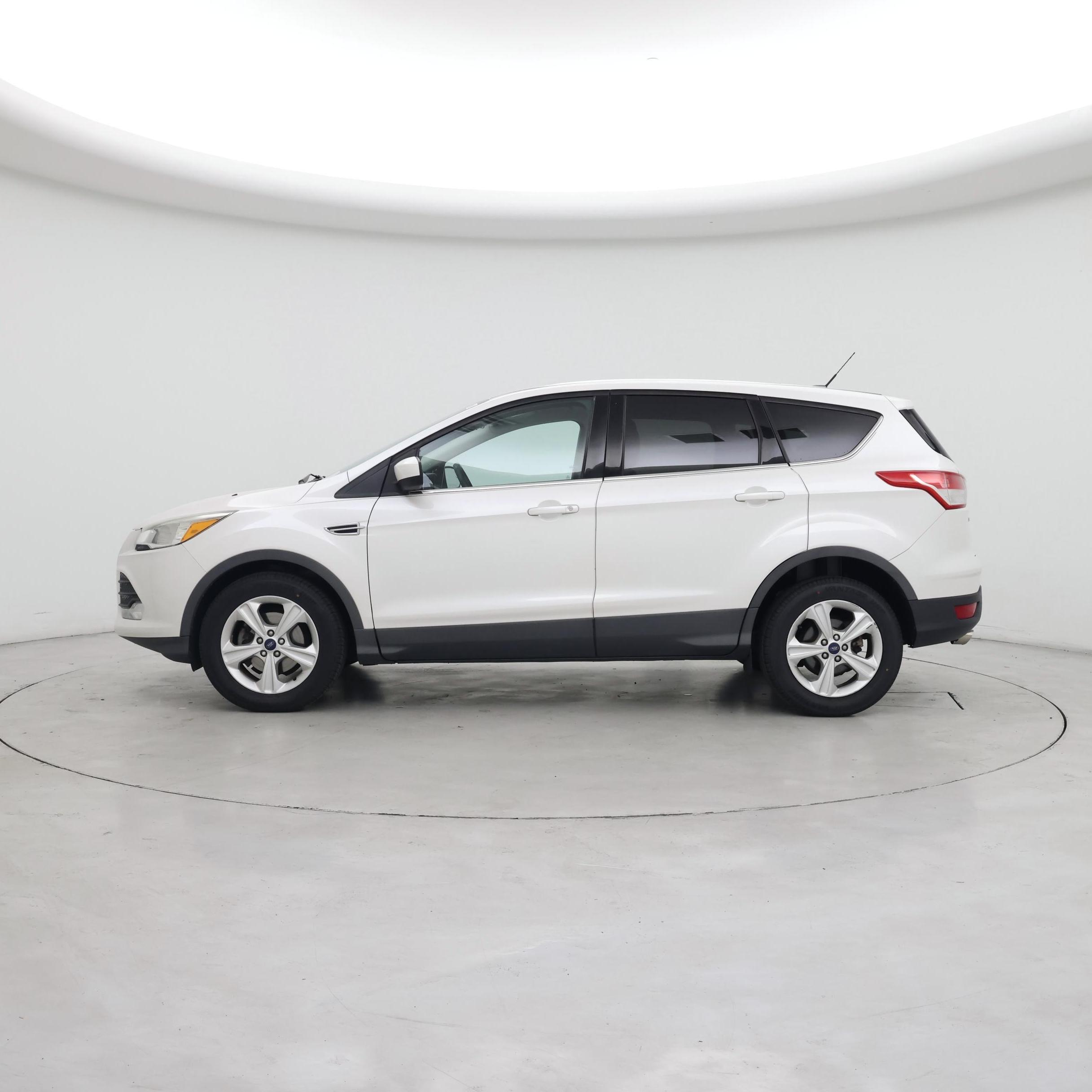 Thumbnail: 2015 Ford Escape - 3