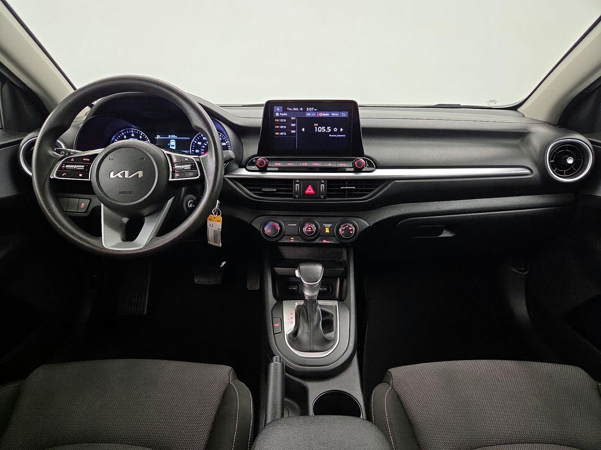 Thumbnail: 2023 Kia Forte - 9