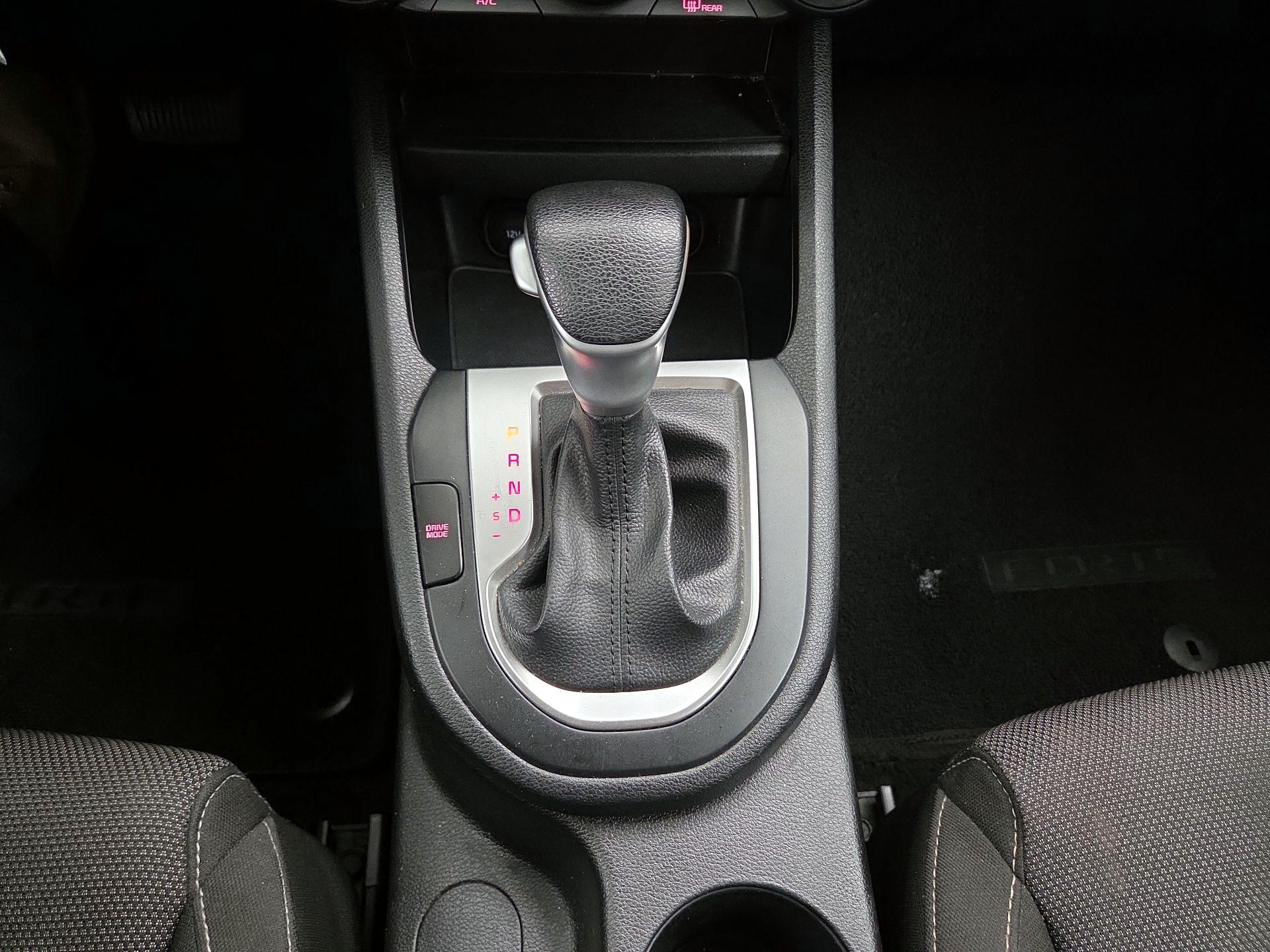 Thumbnail: 2023 Kia Forte - 17