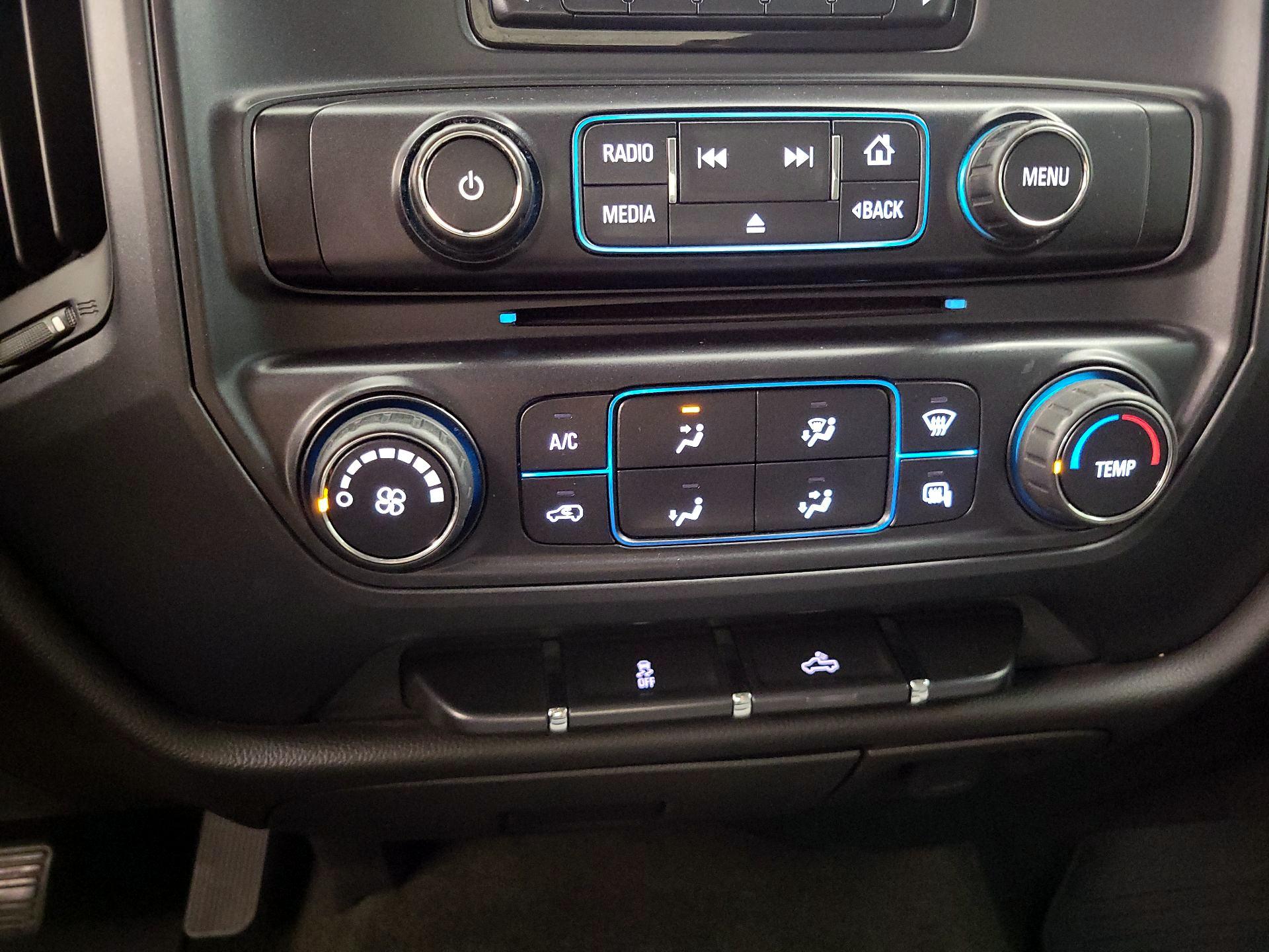 Thumbnail: 2015 Chevrolet Silverado 1500 - 15