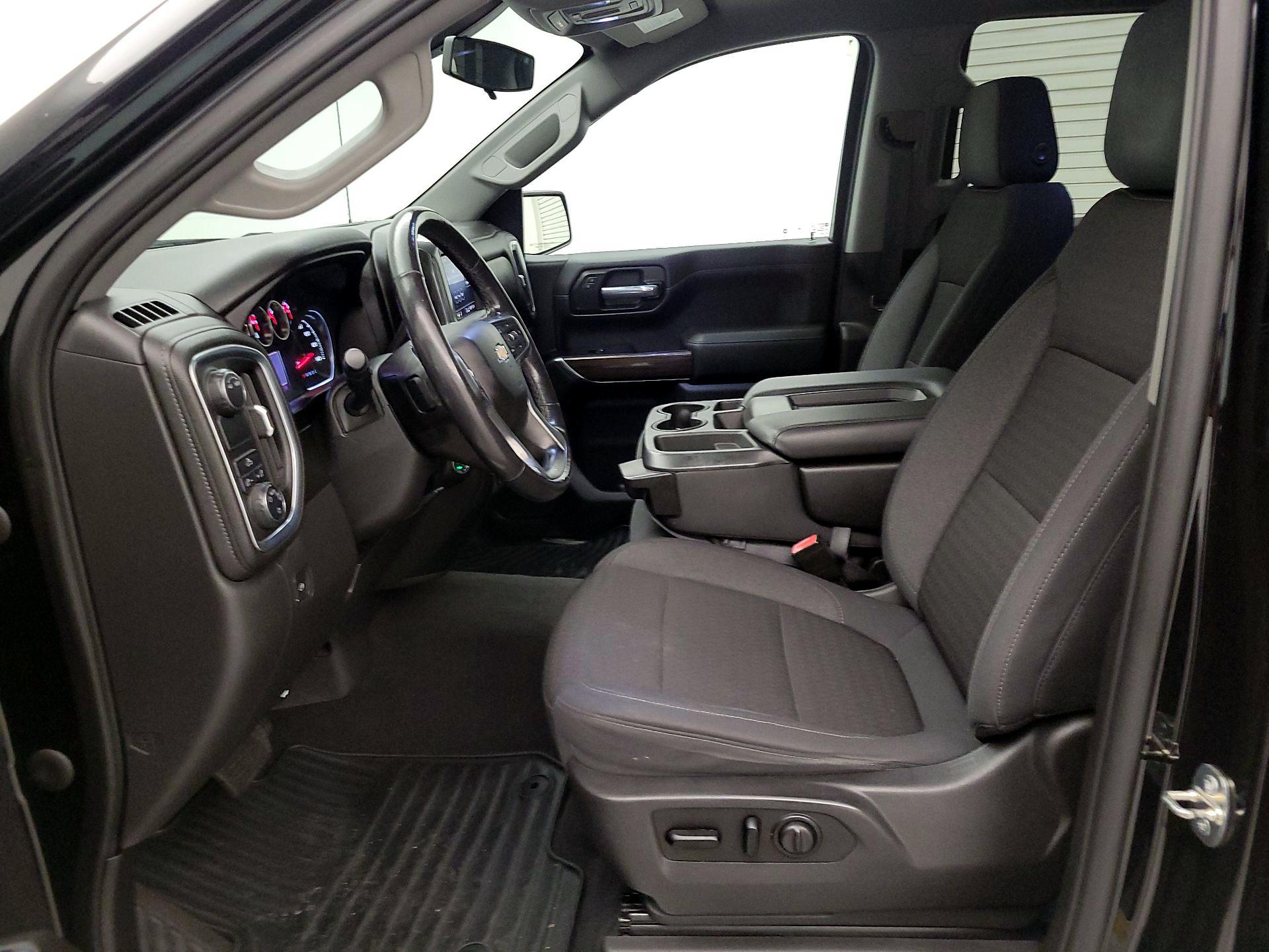 Thumbnail: 2020 Chevrolet Silverado 1500 - 11