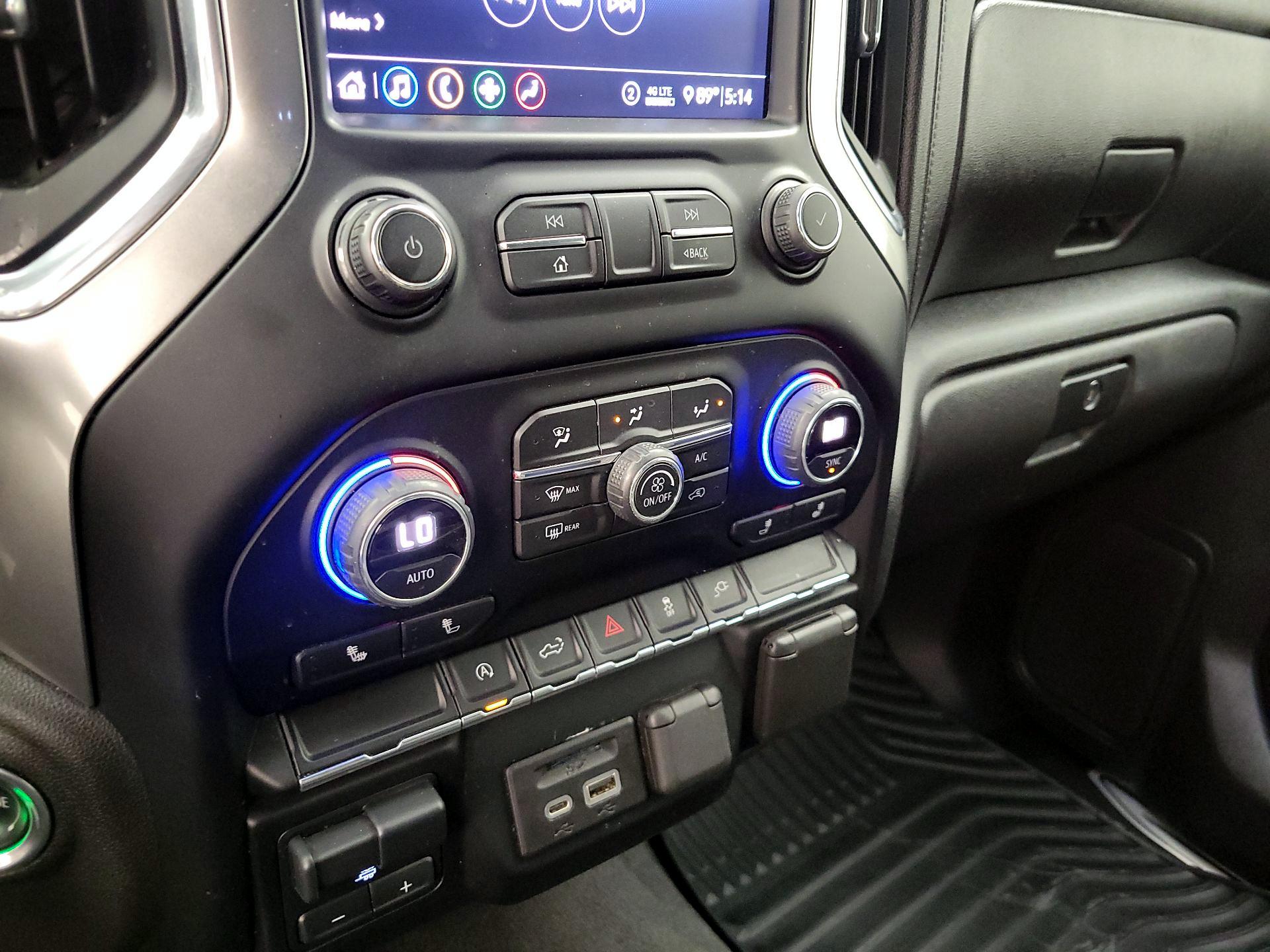 Thumbnail: 2020 Chevrolet Silverado 1500 - 16