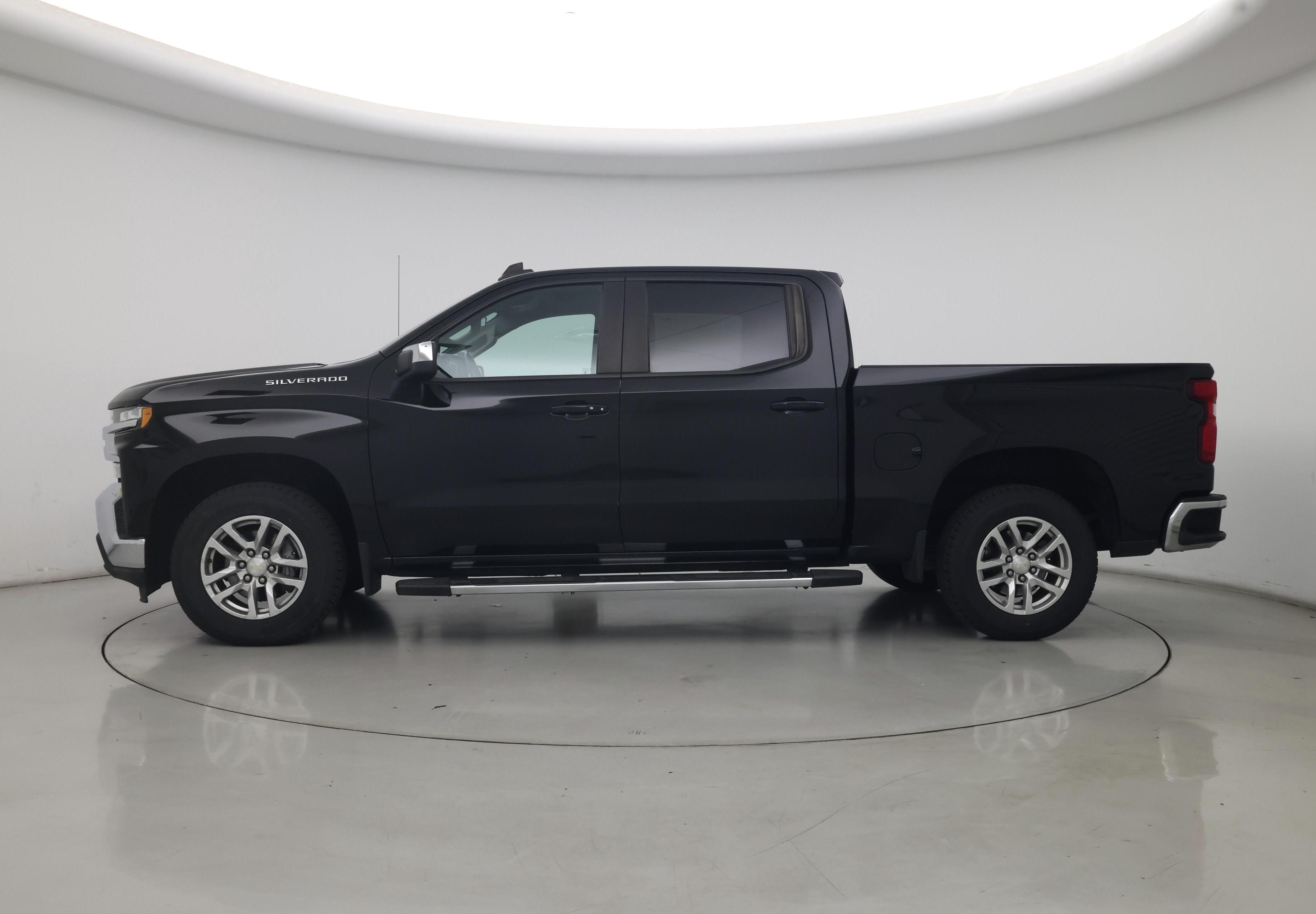 Thumbnail: 2020 Chevrolet Silverado 1500 - 3