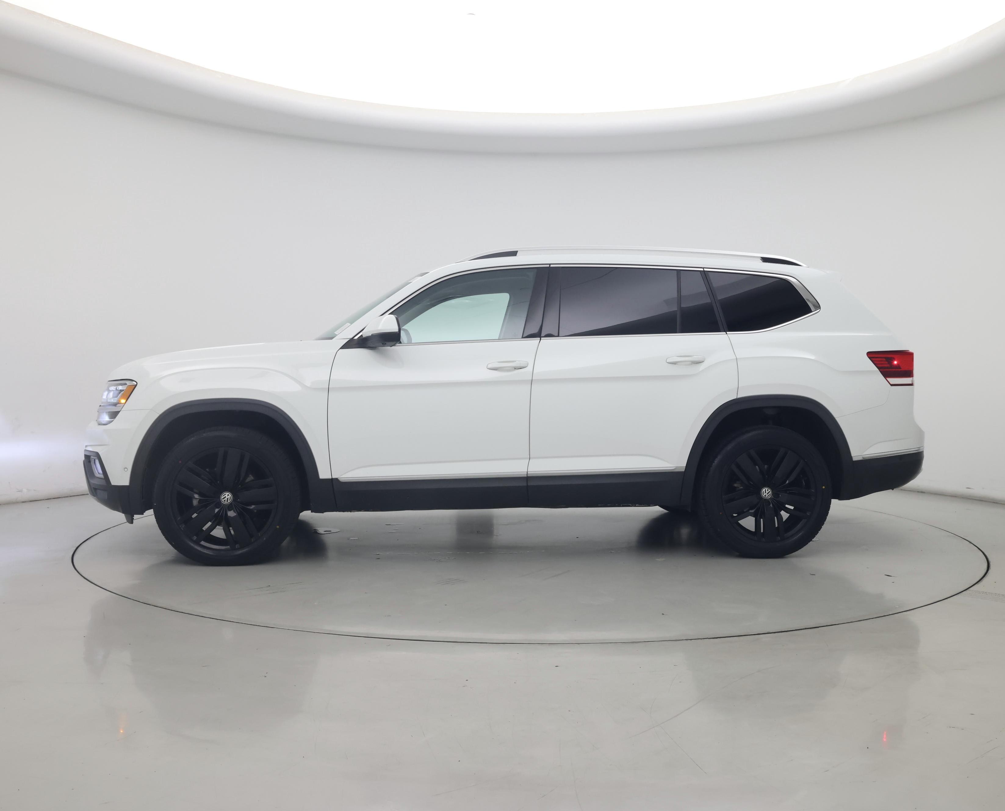 Thumbnail: 2019 Volkswagen Atlas - 3