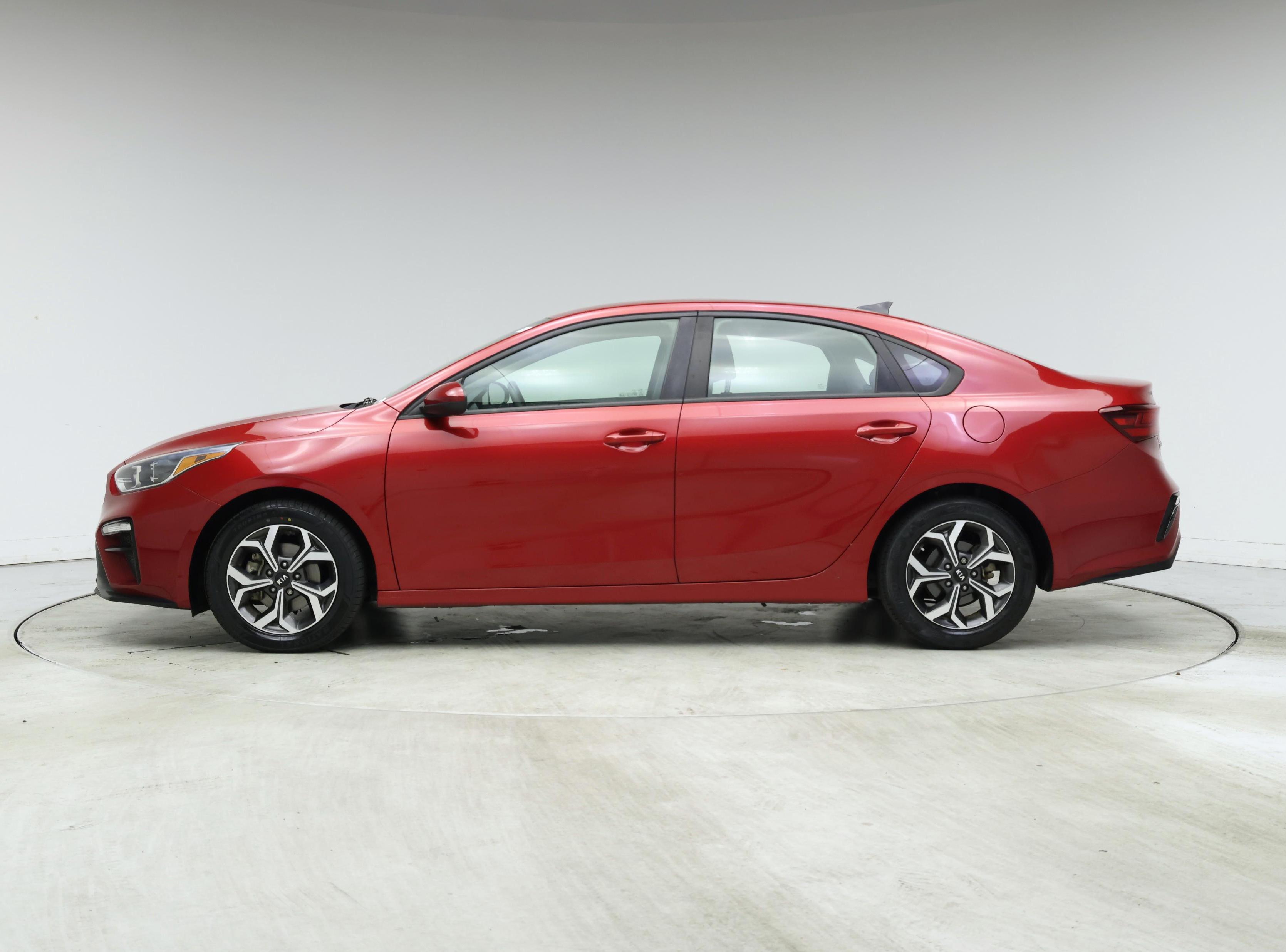 Thumbnail: 2021 Kia Forte - 3