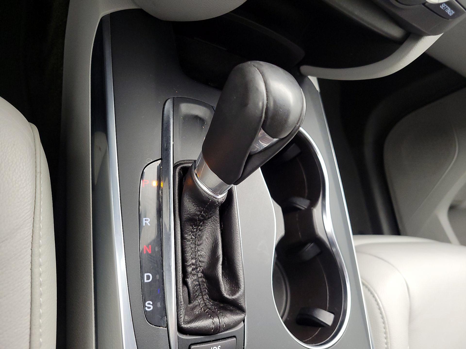 Thumbnail: 2015 Acura MDX - 18
