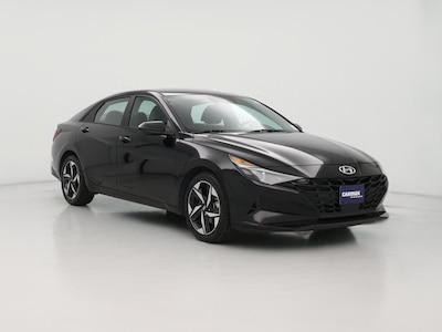 Black 2023 Hyundai Elantra SEL