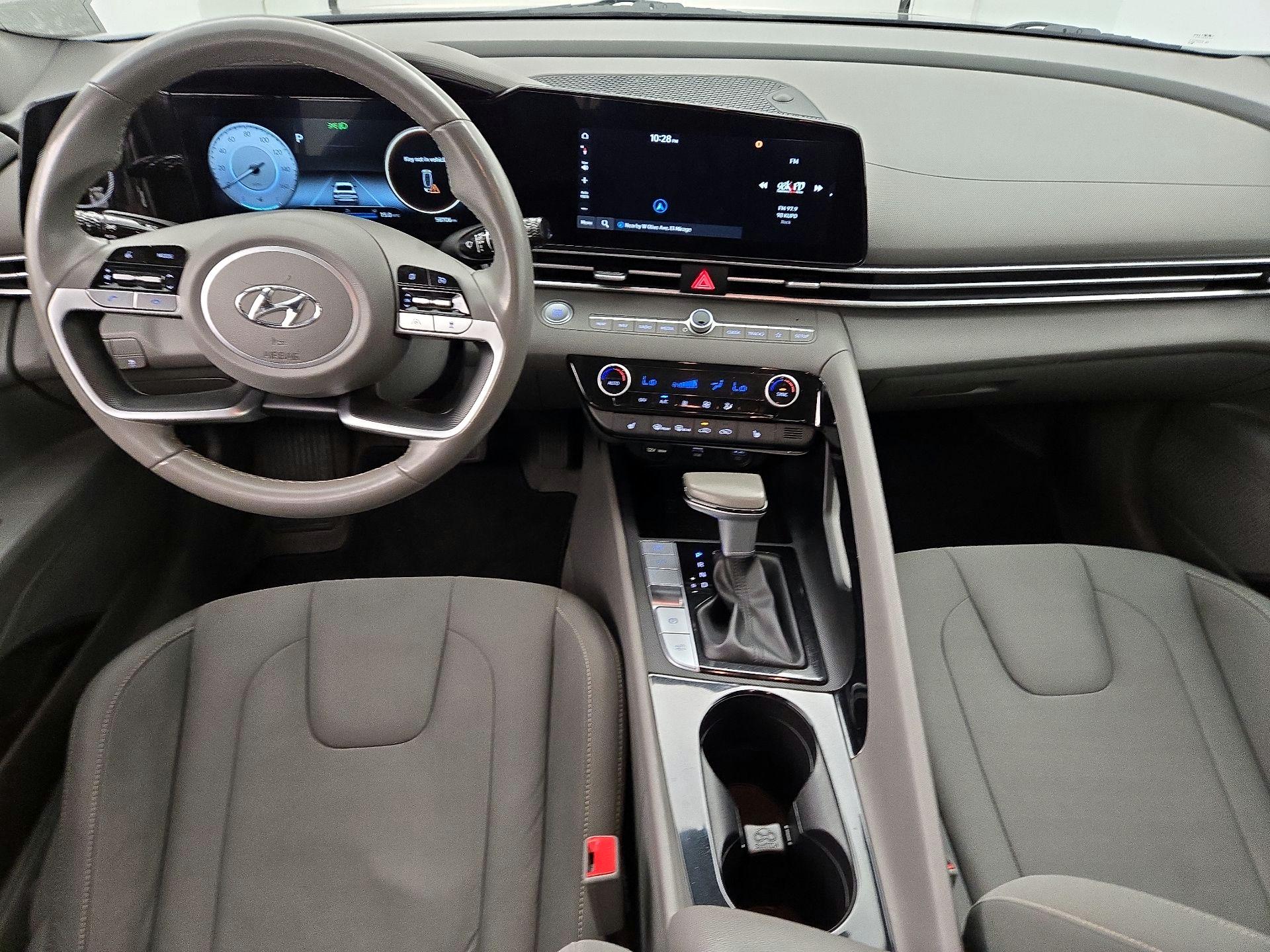 Thumbnail: 2023 Hyundai Elantra - 9