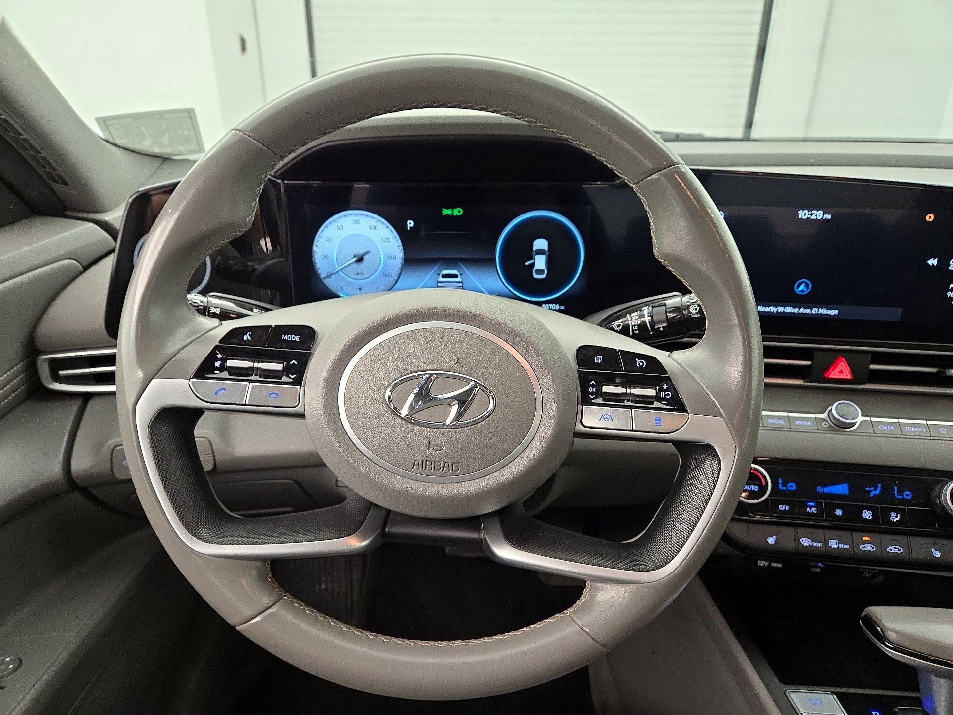 Thumbnail: 2023 Hyundai Elantra - 10