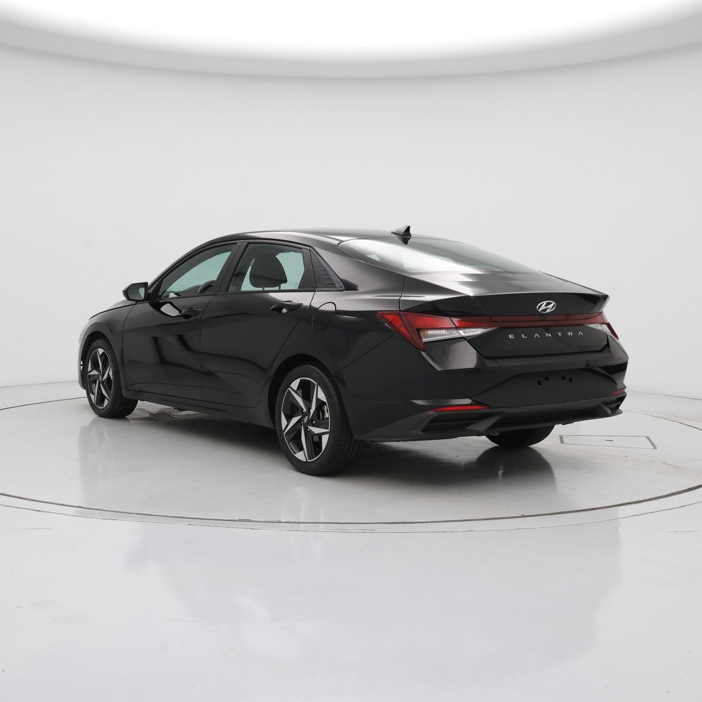 Thumbnail: 2023 Hyundai Elantra - 2