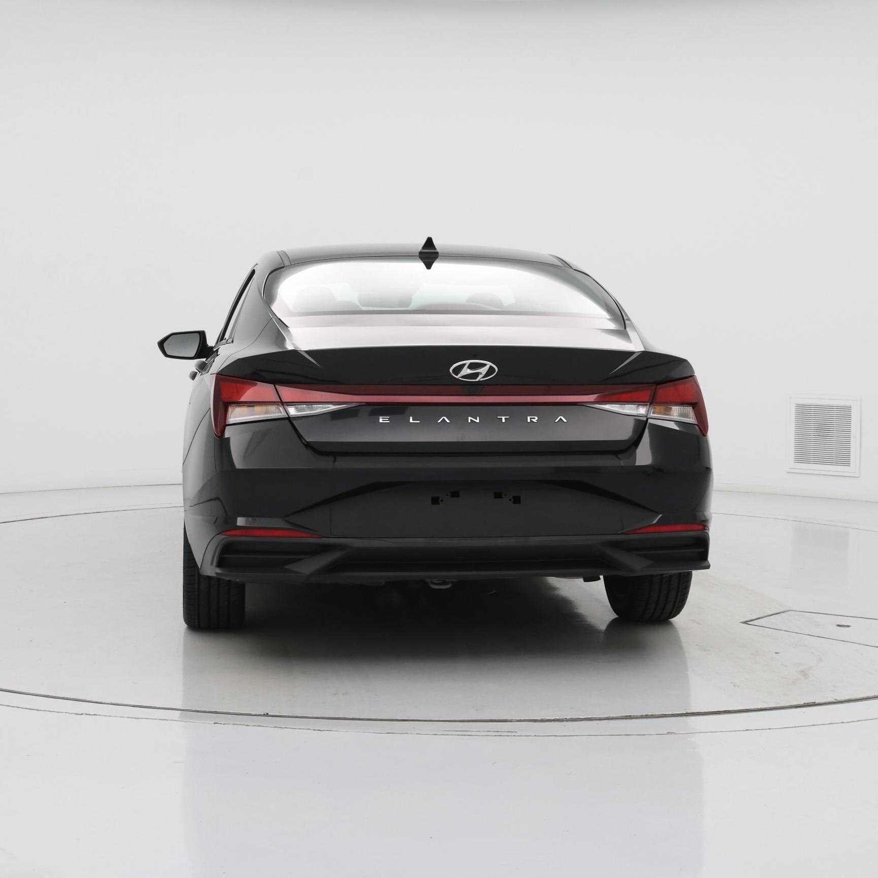 Thumbnail: 2023 Hyundai Elantra - 6