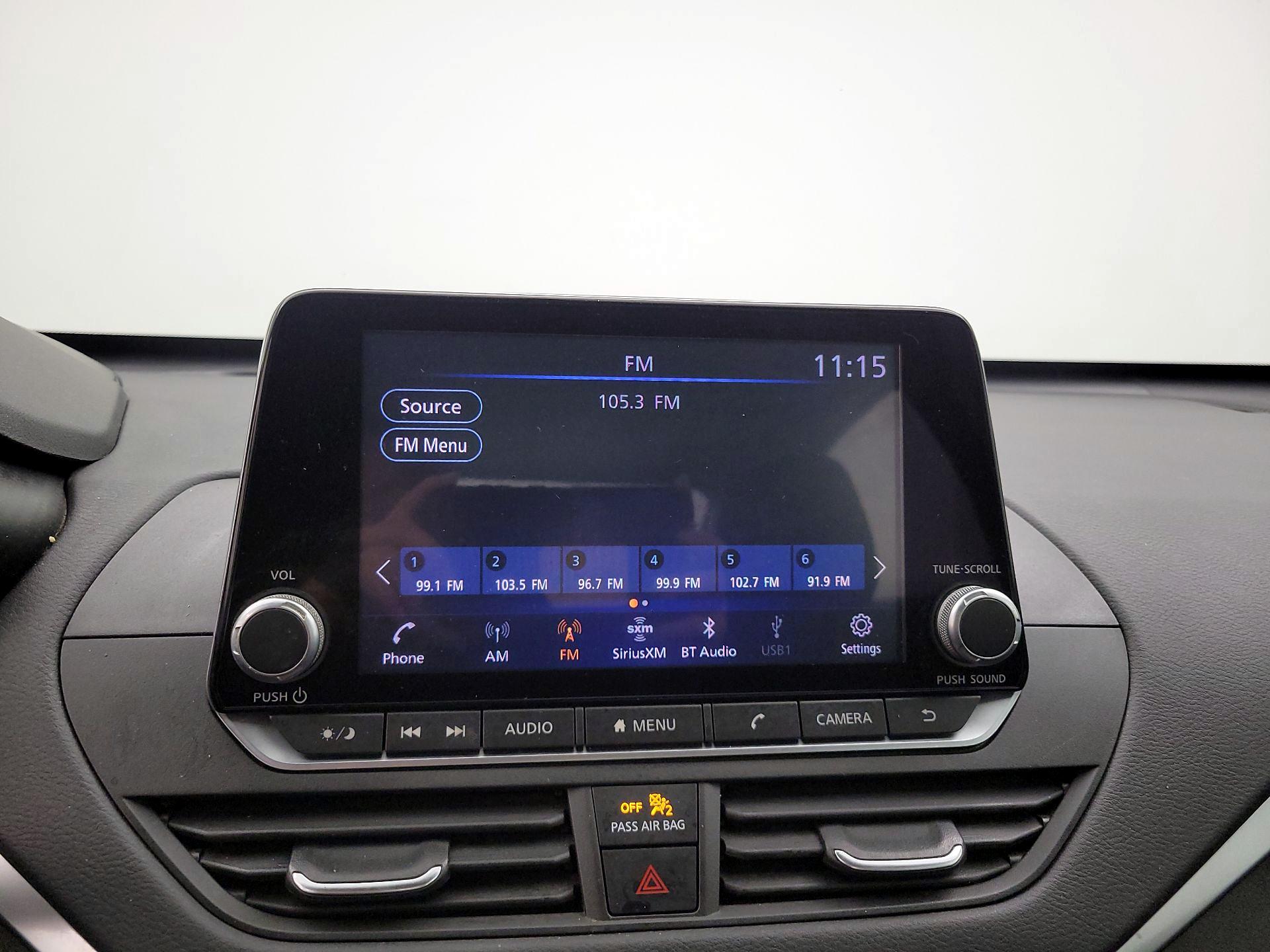 Thumbnail: 2020 Nissan Altima - 15