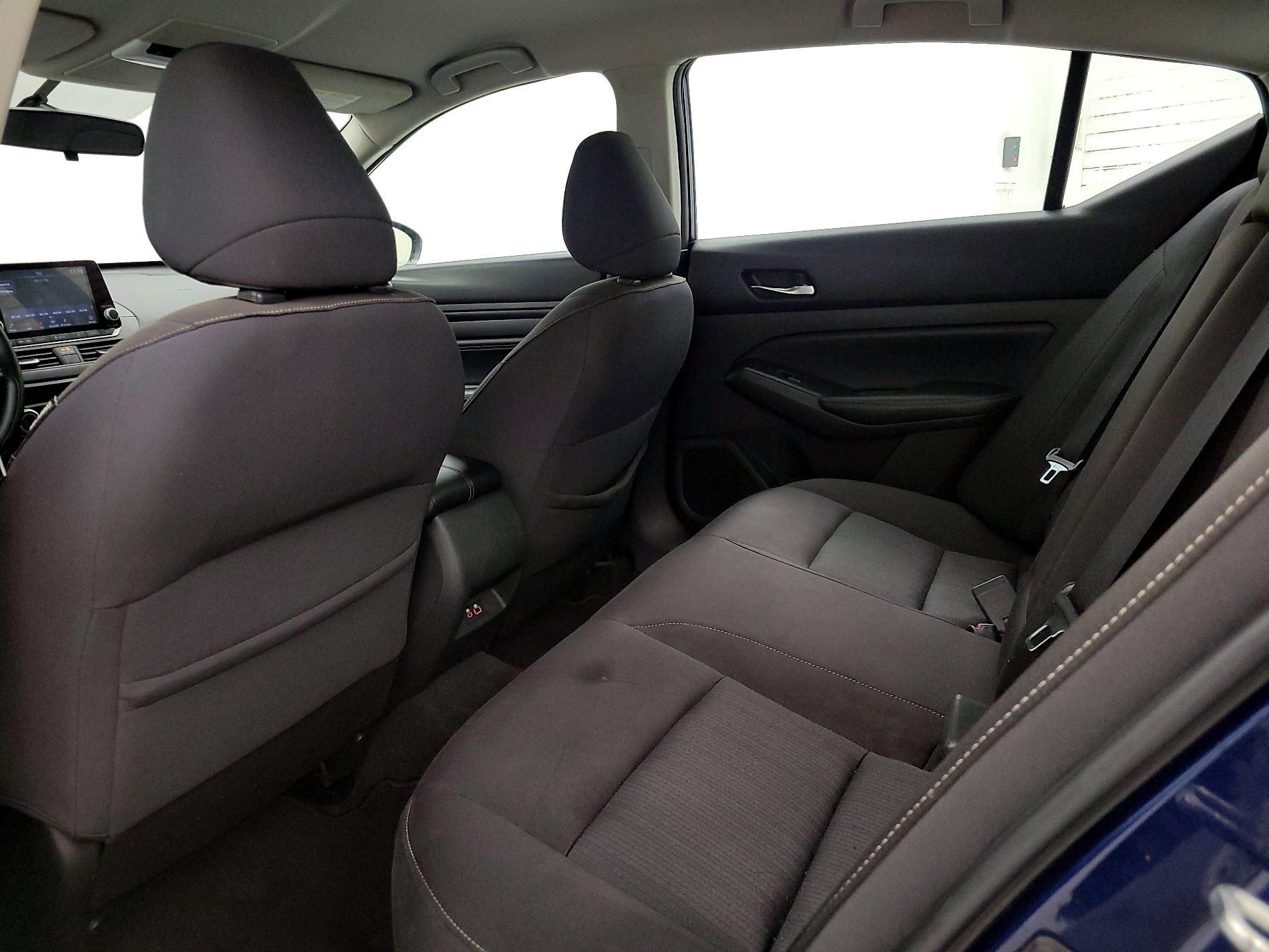 Thumbnail: 2020 Nissan Altima - 19