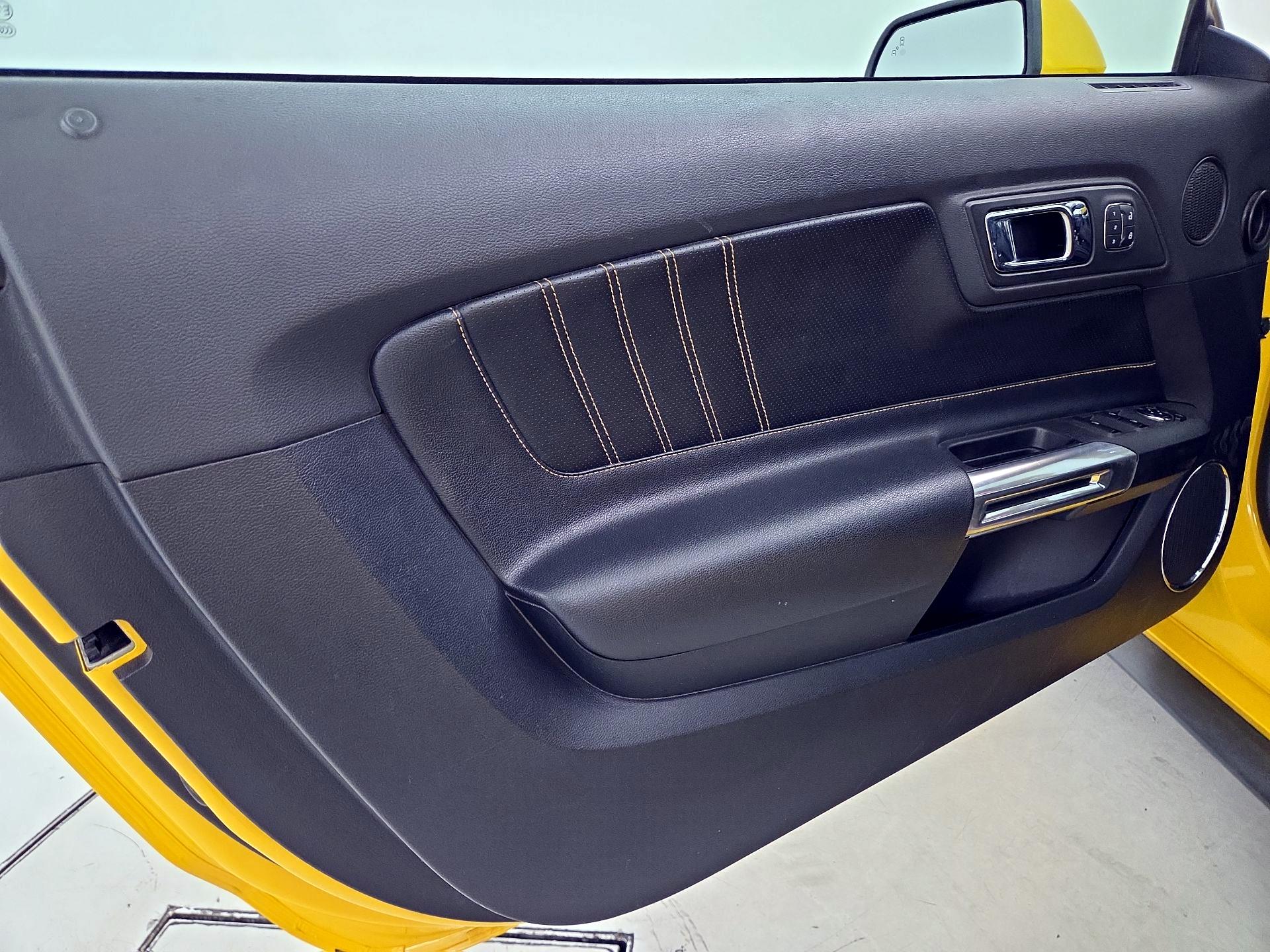 Thumbnail: 2016 Ford Mustang - 12