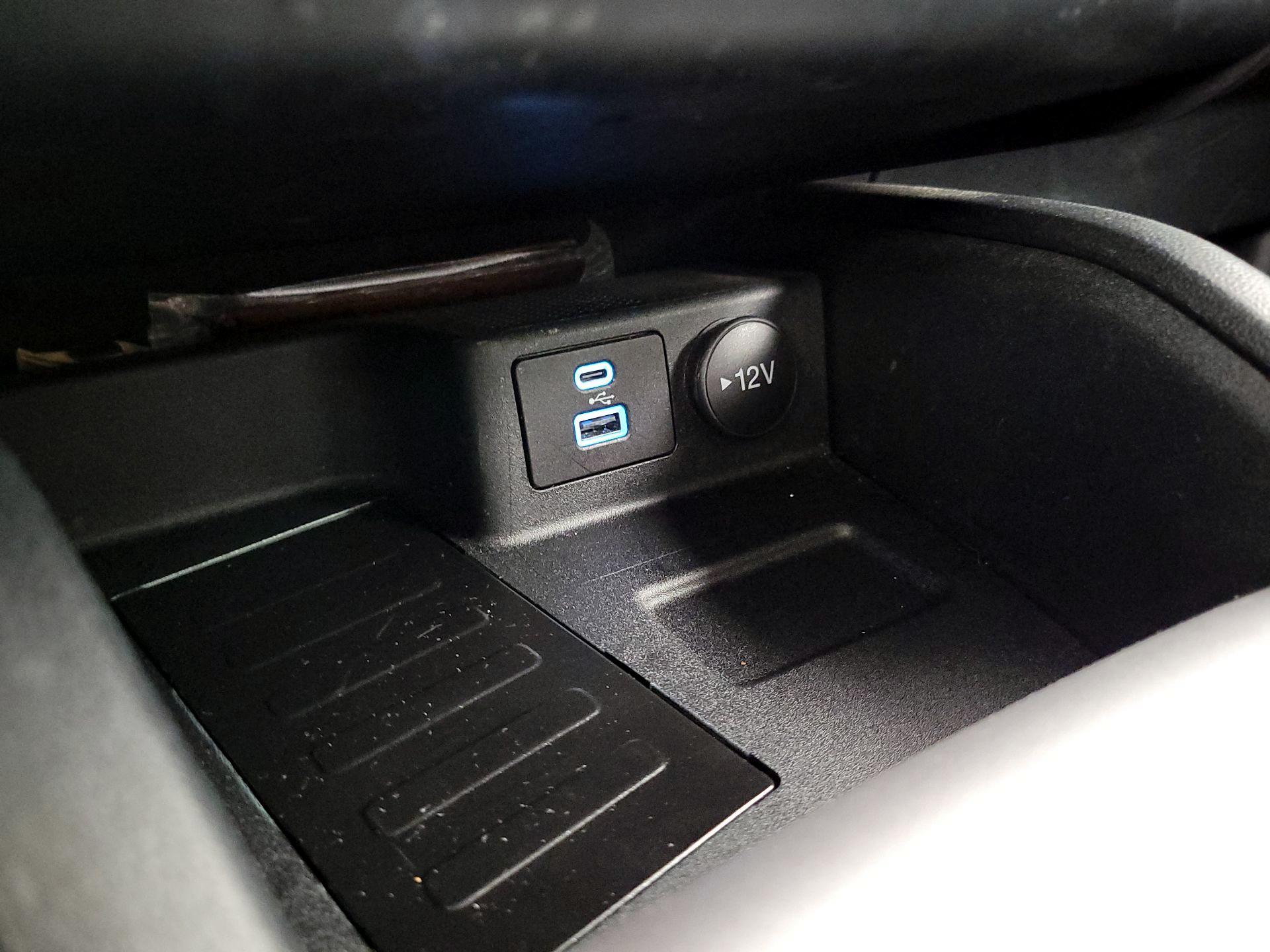 Thumbnail: 2022 Ford Bronco Sport - 18