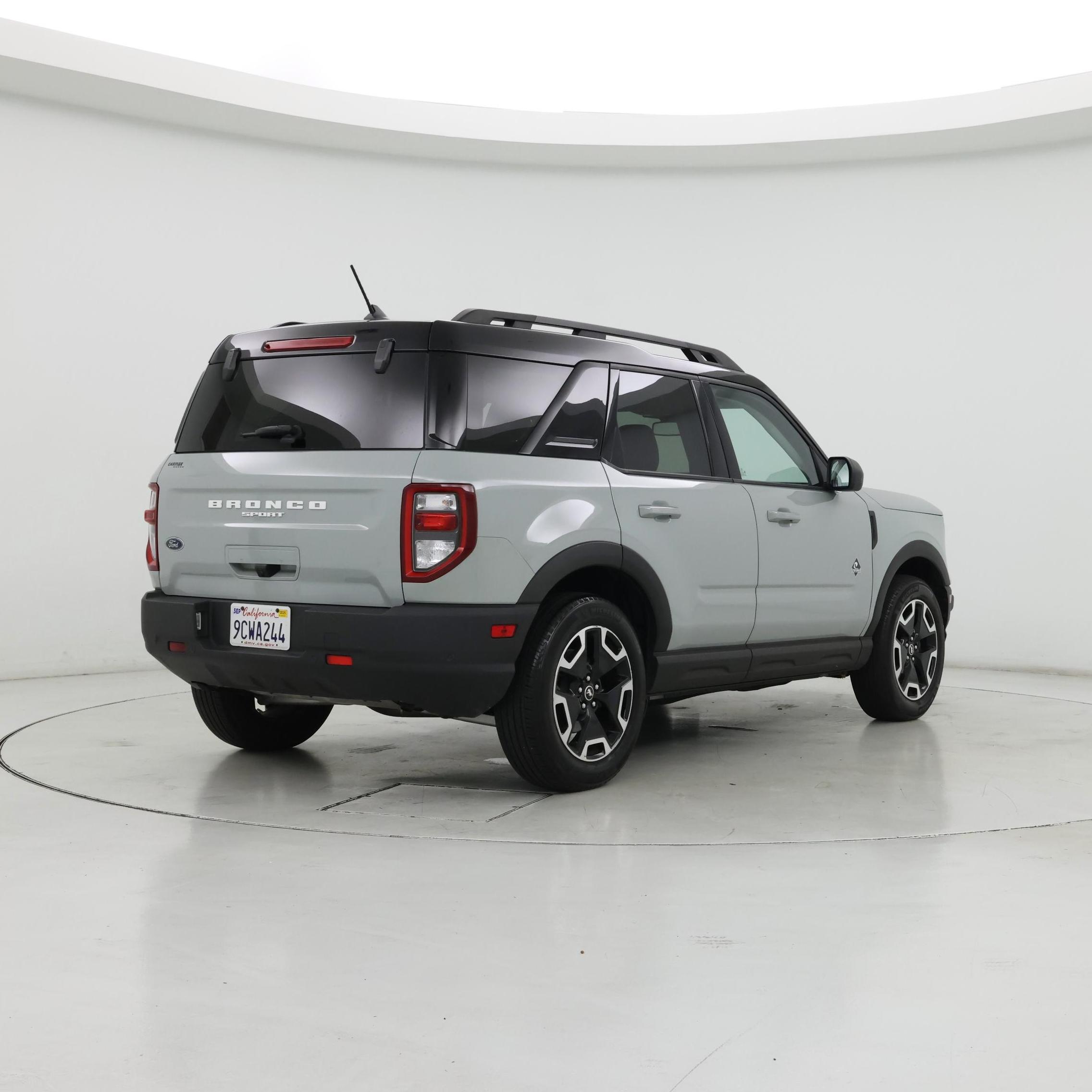 Thumbnail: 2022 Ford Bronco Sport - 8