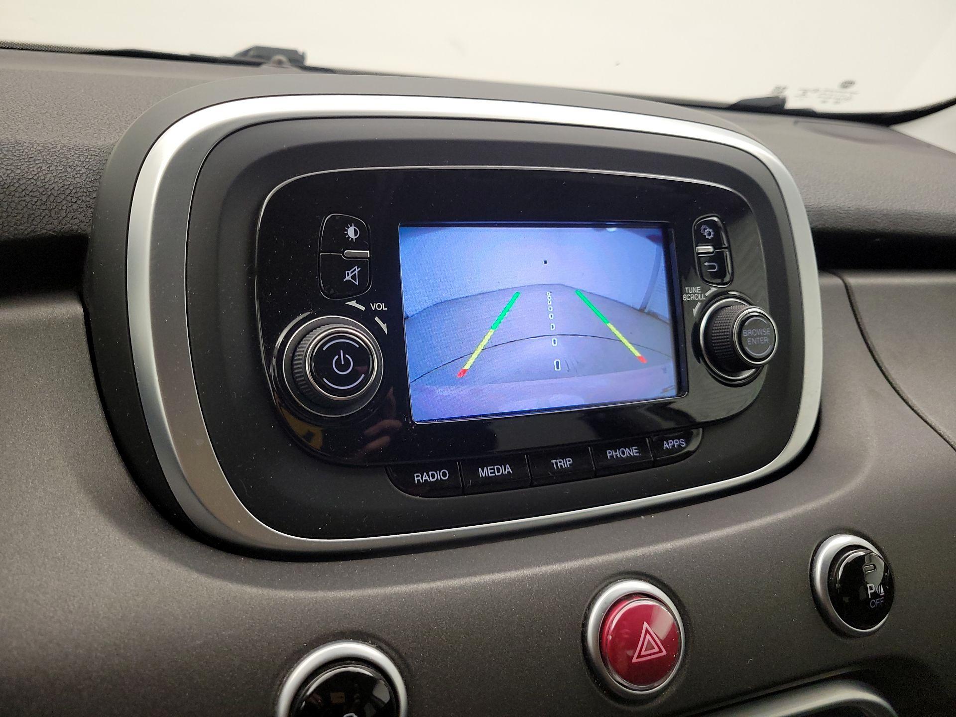 Thumbnail: 2016 Fiat 500X - 14