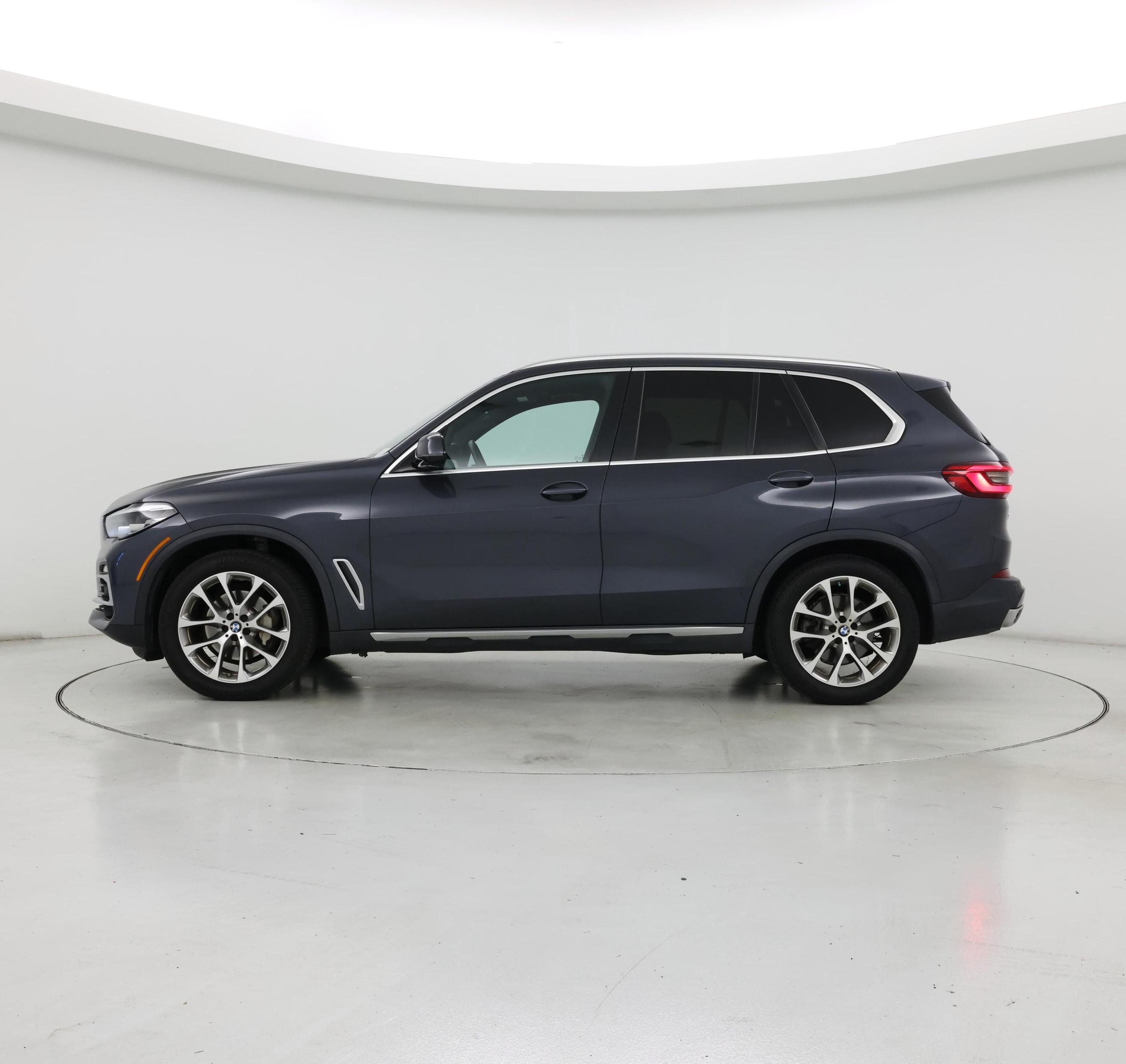 Thumbnail: 2020 BMW X5 - 3