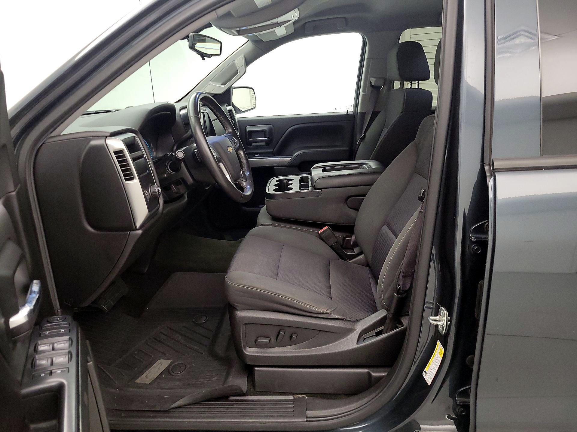 Thumbnail: 2017 Chevrolet Silverado 1500 - 11