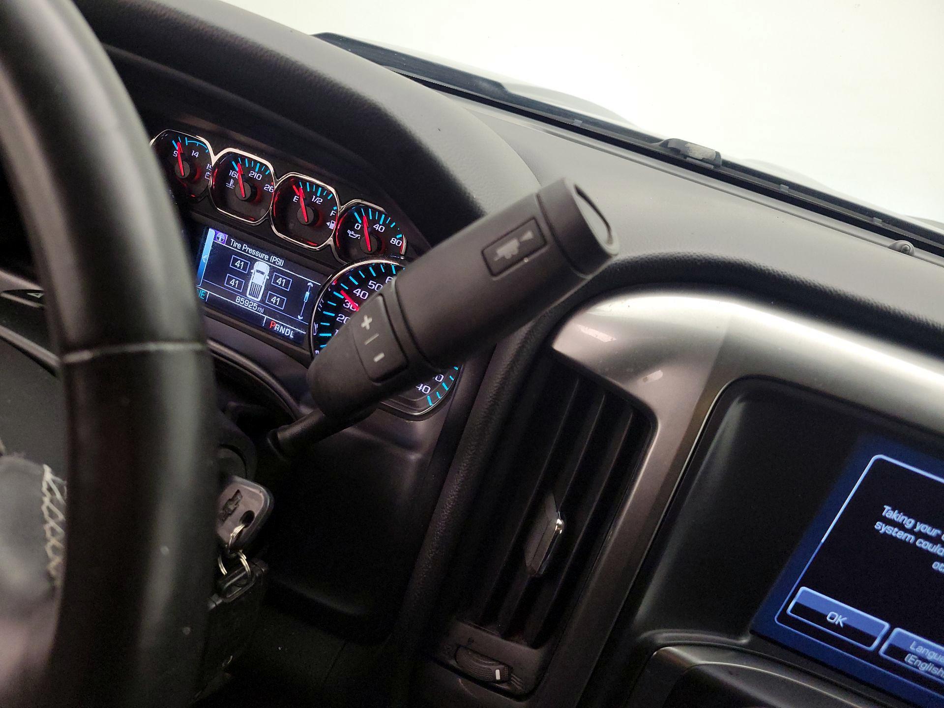 Thumbnail: 2017 Chevrolet Silverado 1500 - 16