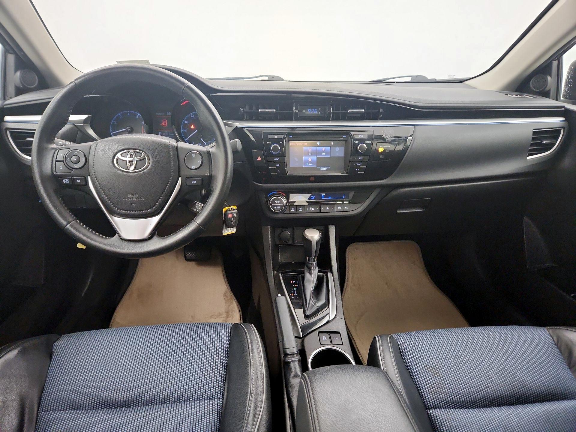 Thumbnail: 2014 Toyota Corolla - 9