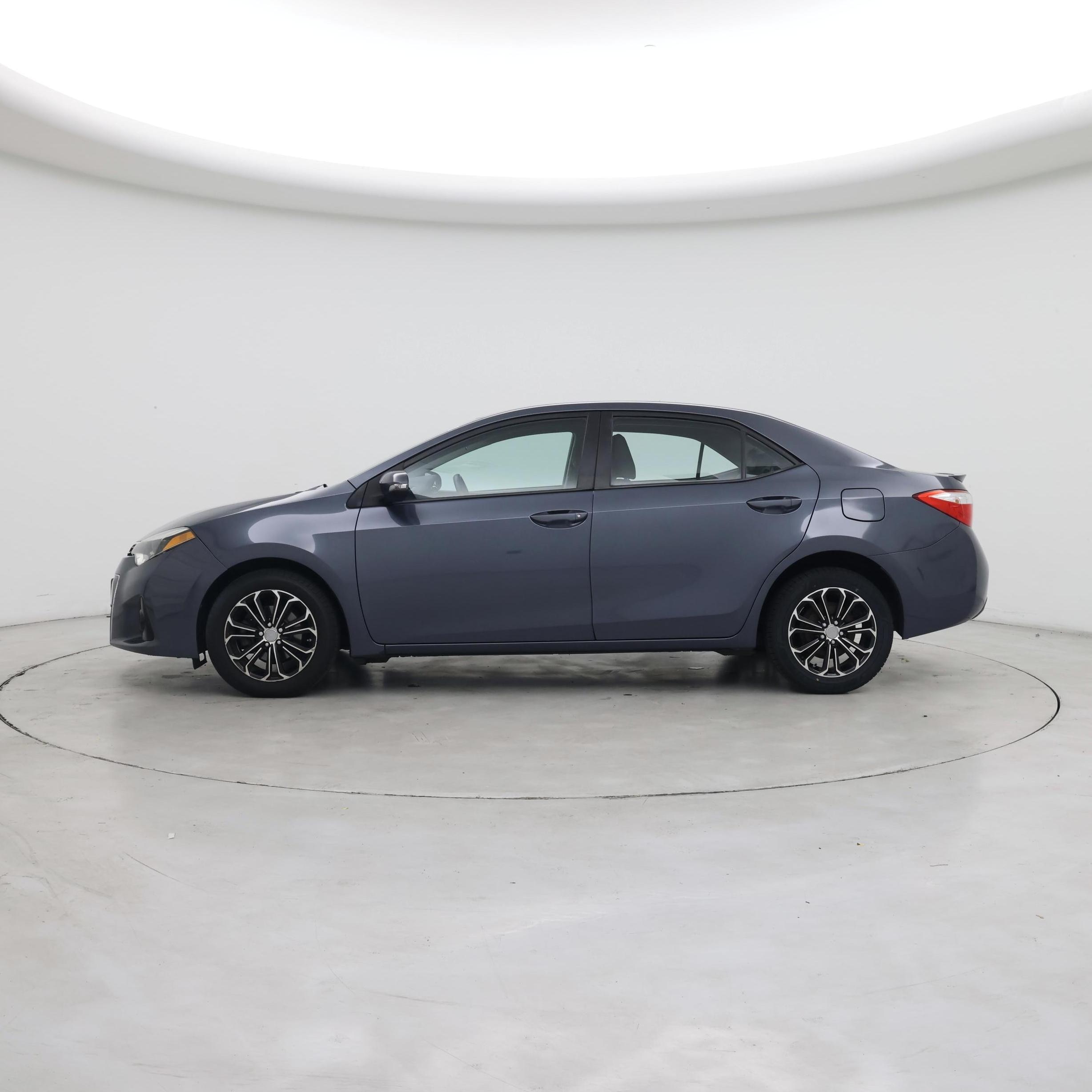 Thumbnail: 2014 Toyota Corolla - 3