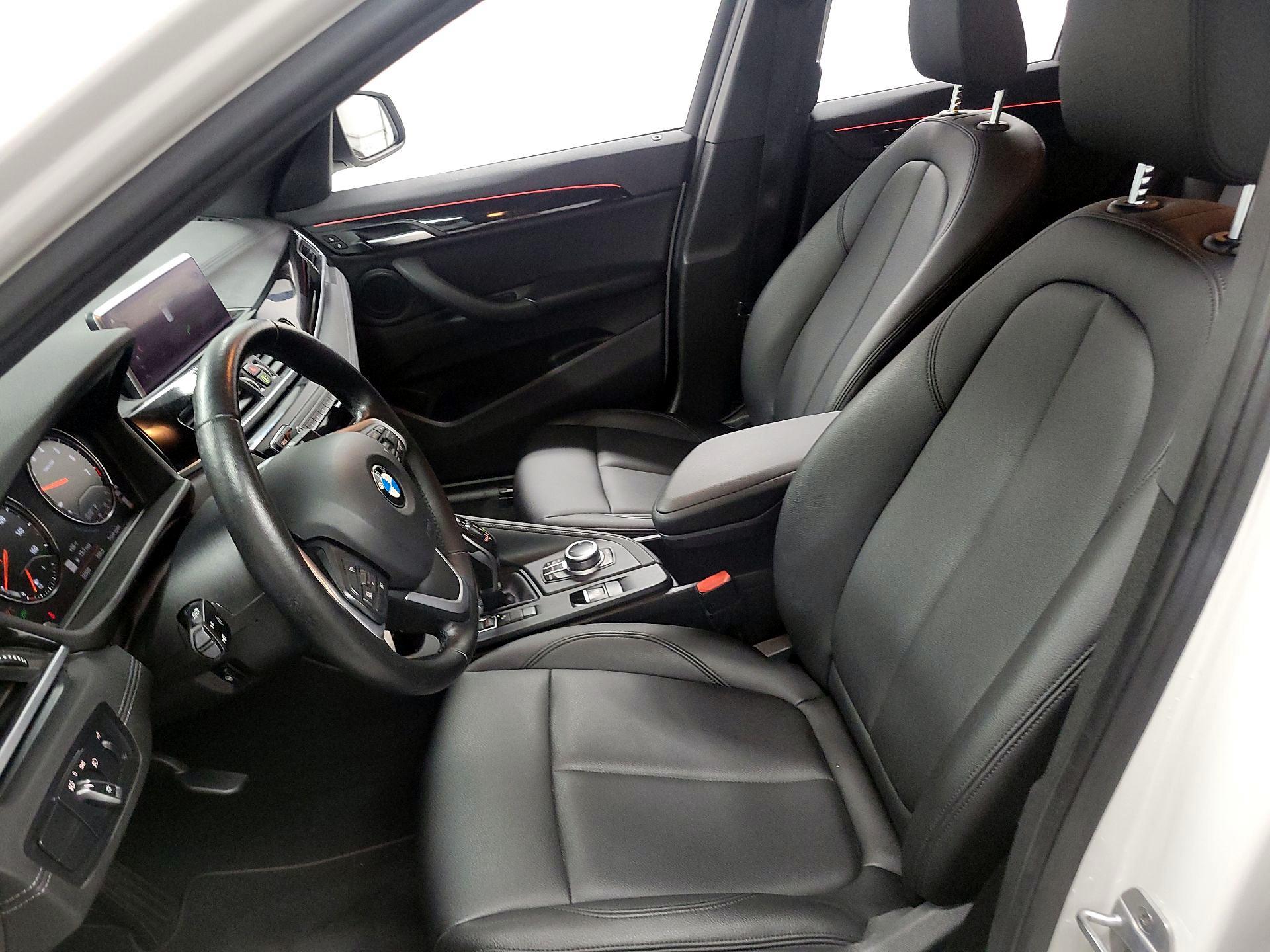Thumbnail: 2020 BMW X1 - 11