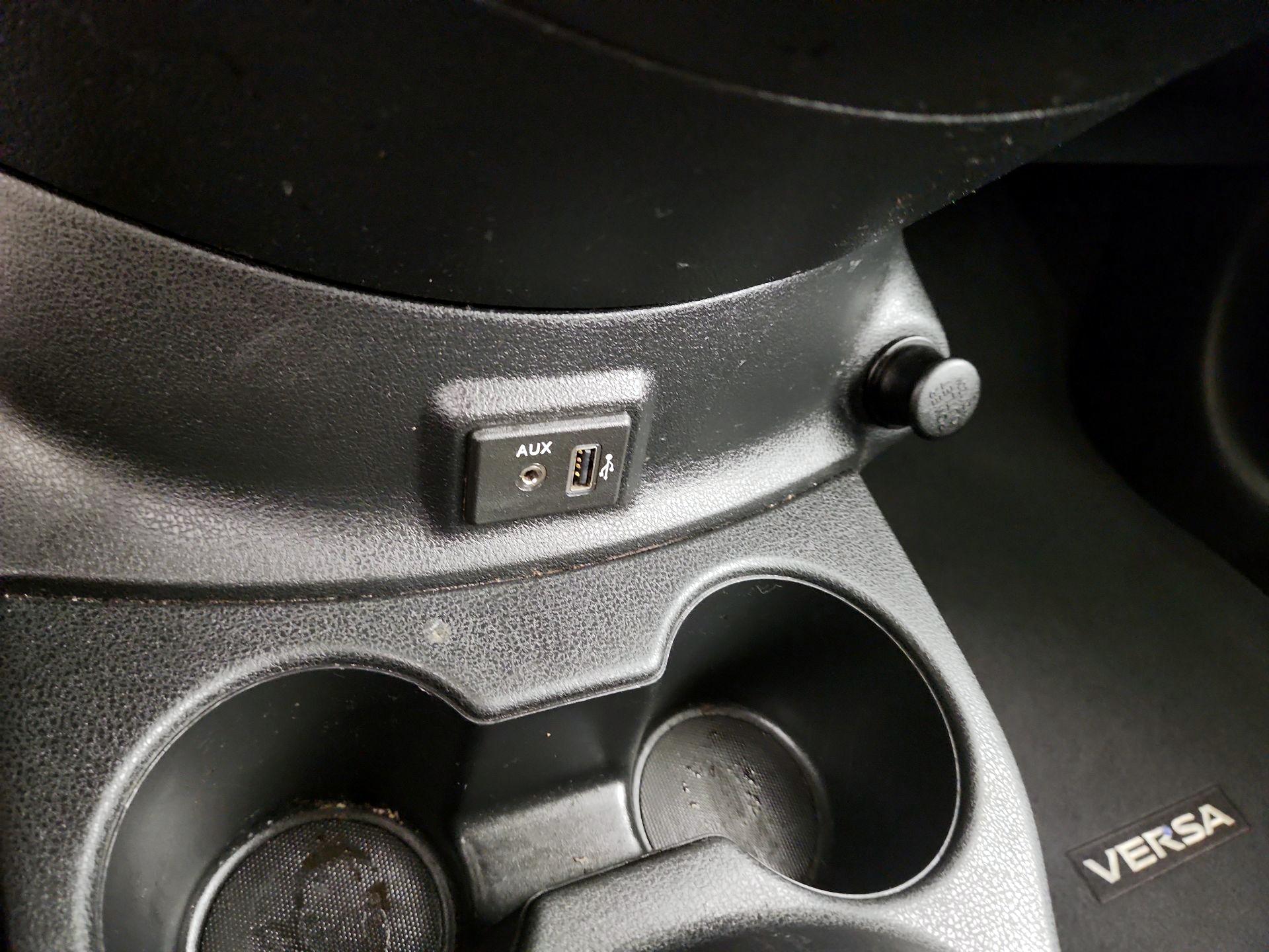 Thumbnail: 2019 Nissan Versa - 18
