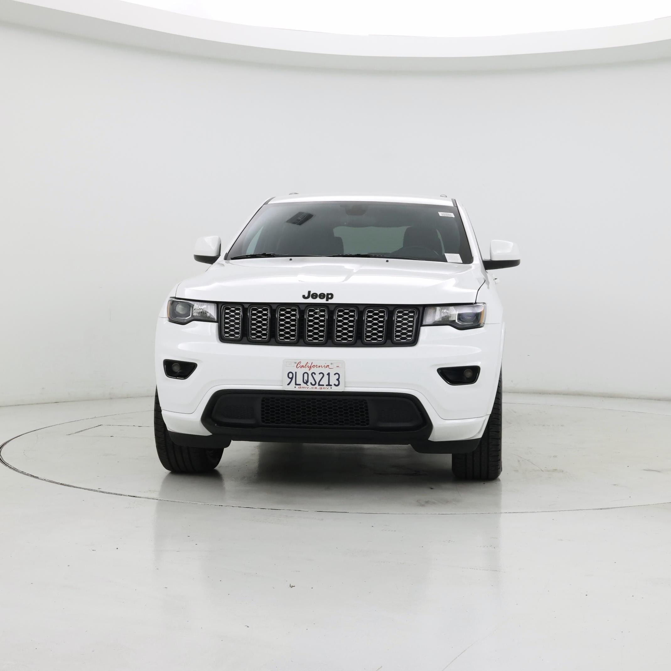 Thumbnail: 2022 Jeep Grand Cherokee - 5