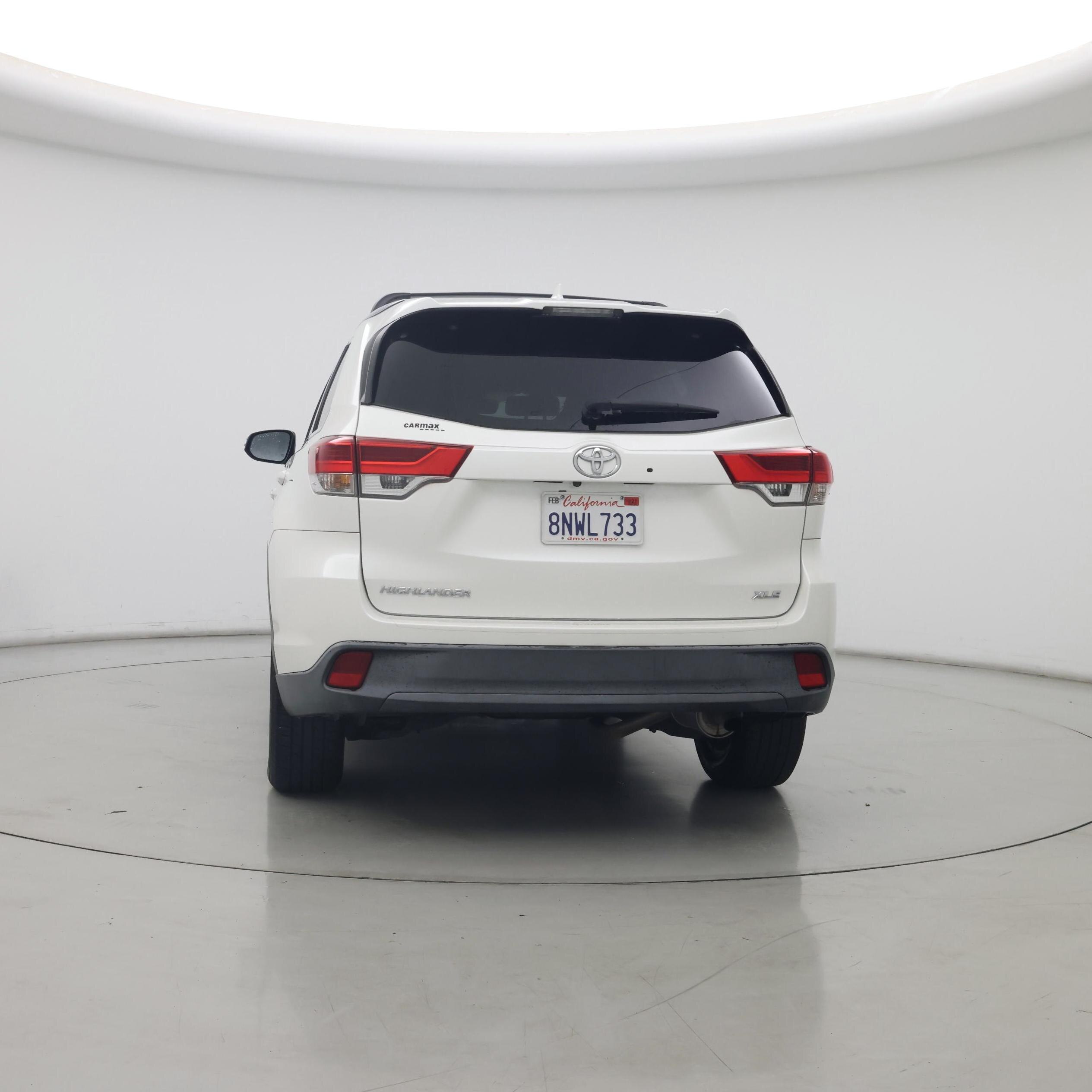 Thumbnail: 2019 Toyota Highlander - 6