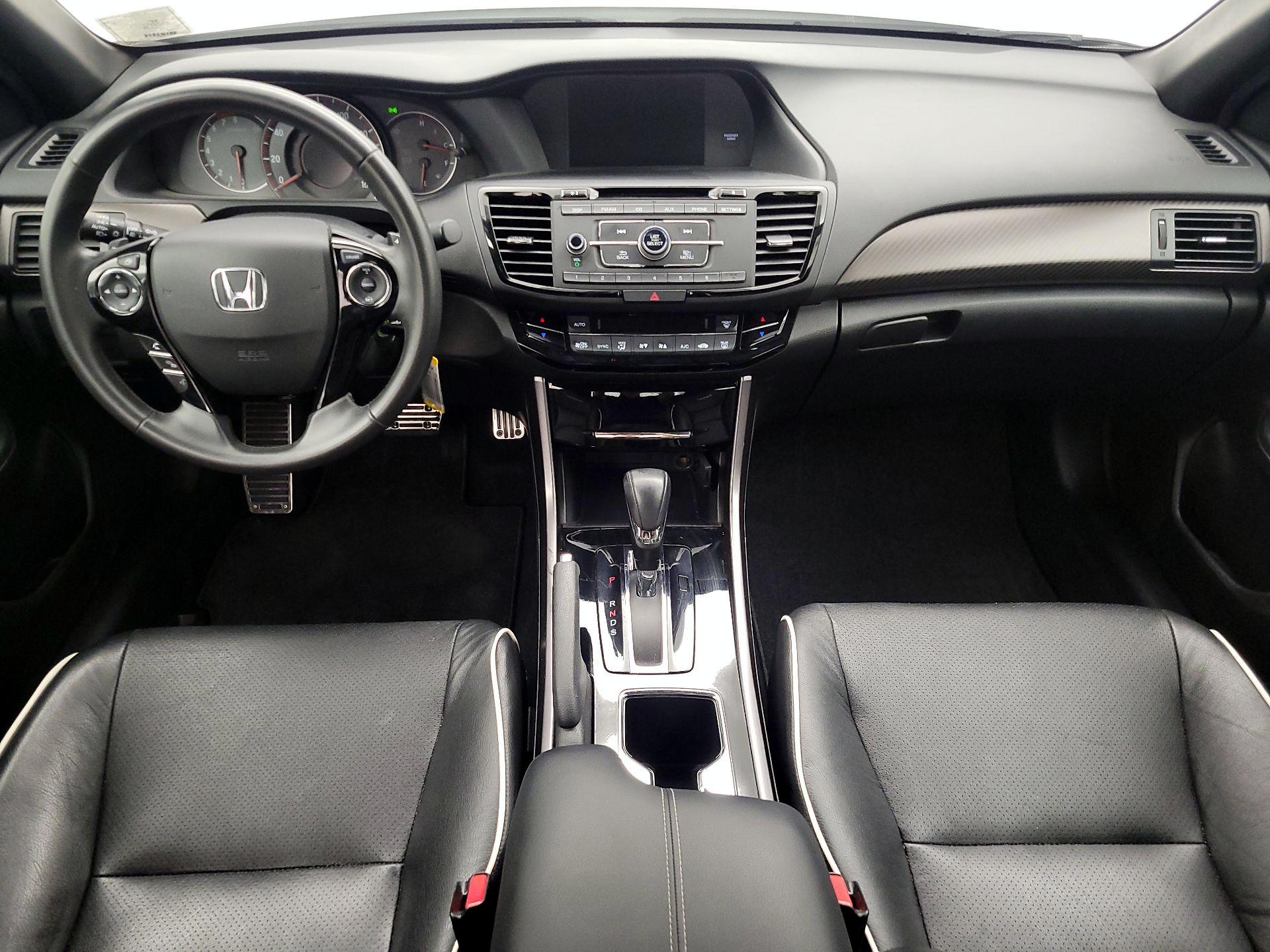 Thumbnail: 2016 Honda Accord - 9