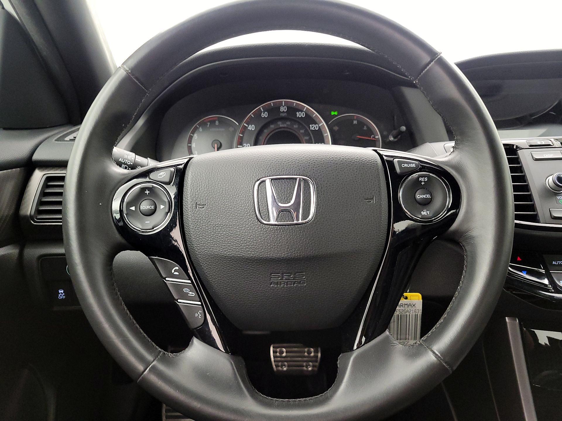 Thumbnail: 2016 Honda Accord - 10