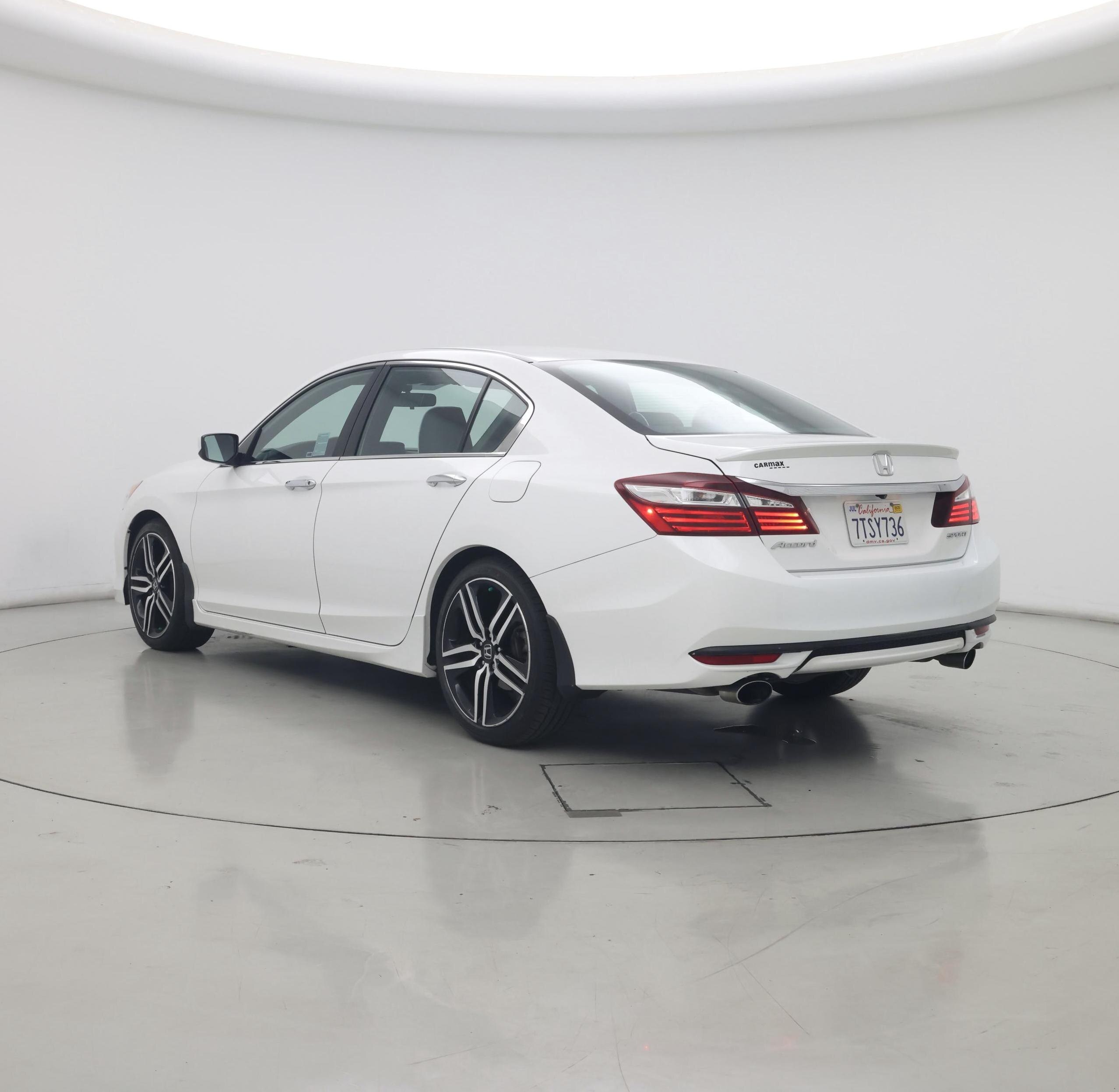 Thumbnail: 2016 Honda Accord - 2