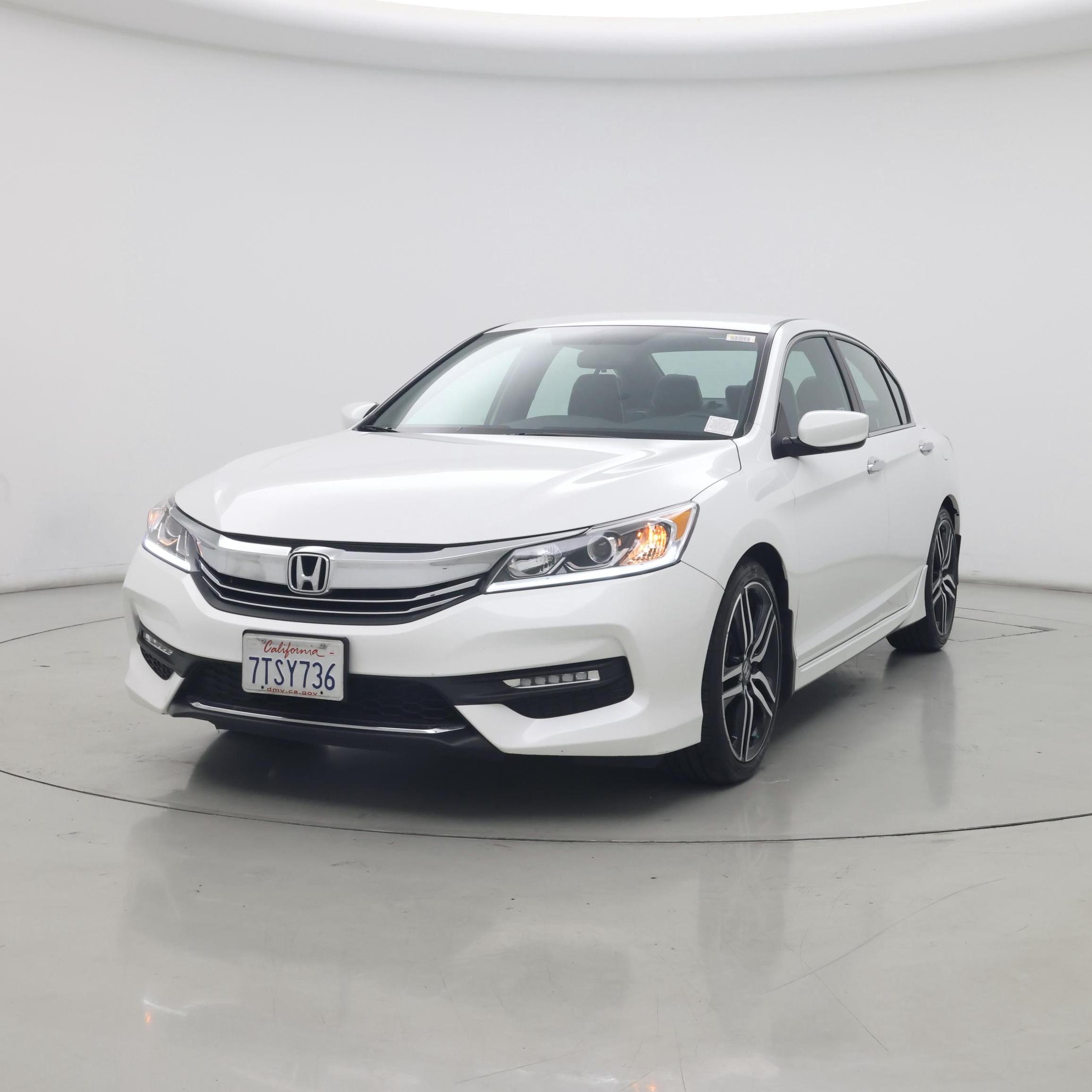 Thumbnail: 2016 Honda Accord - 4